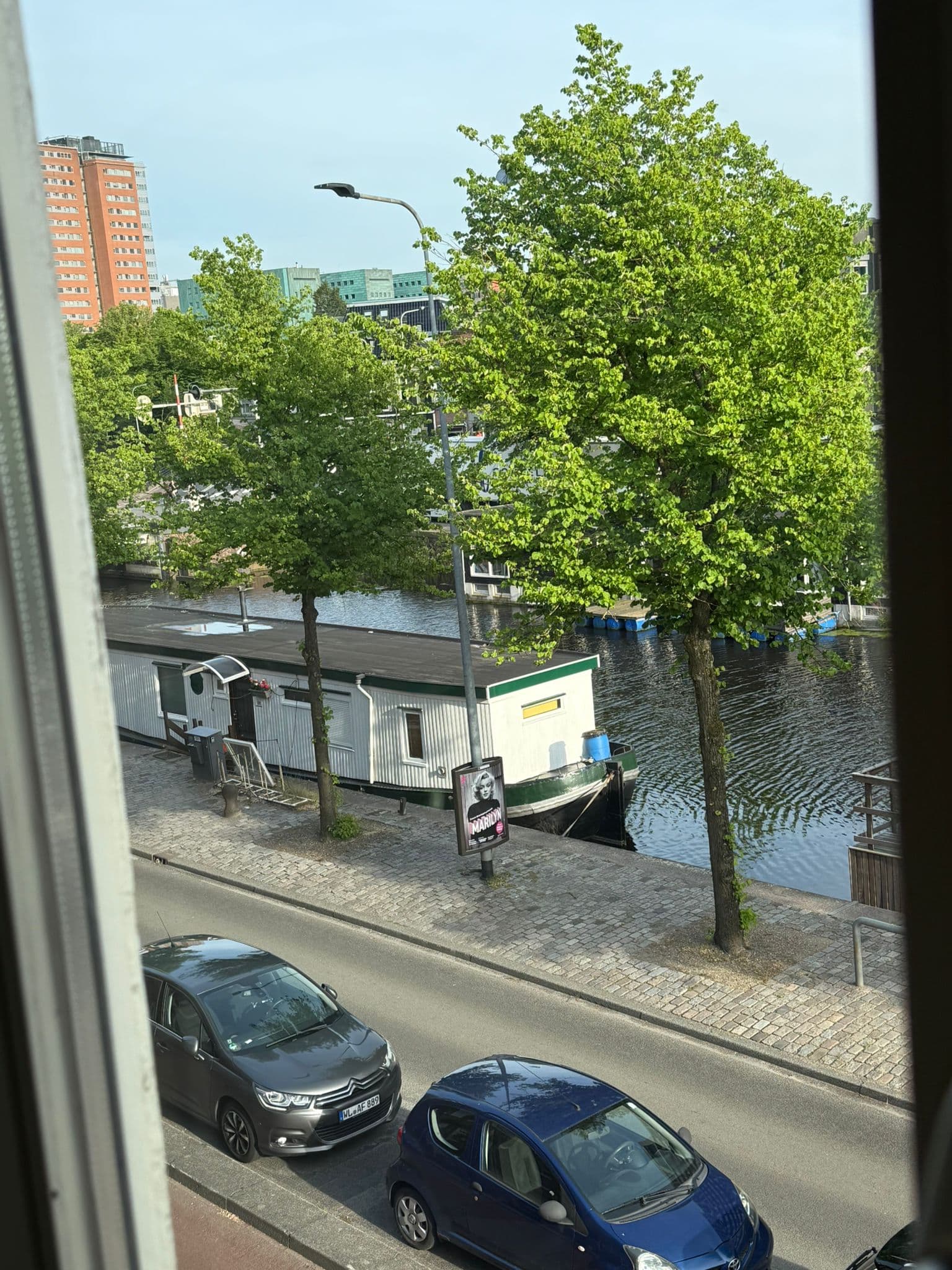 show all photos of Eendrachtskade