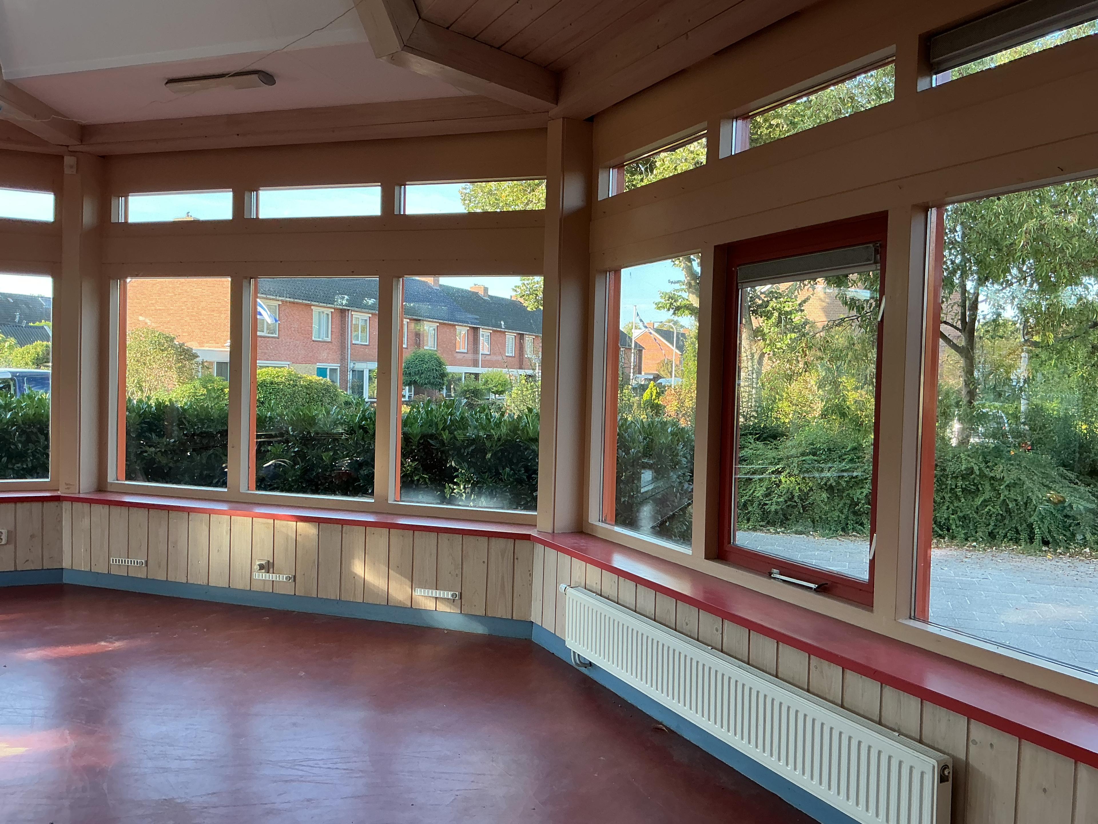 show all photos of Handwerkerszijde