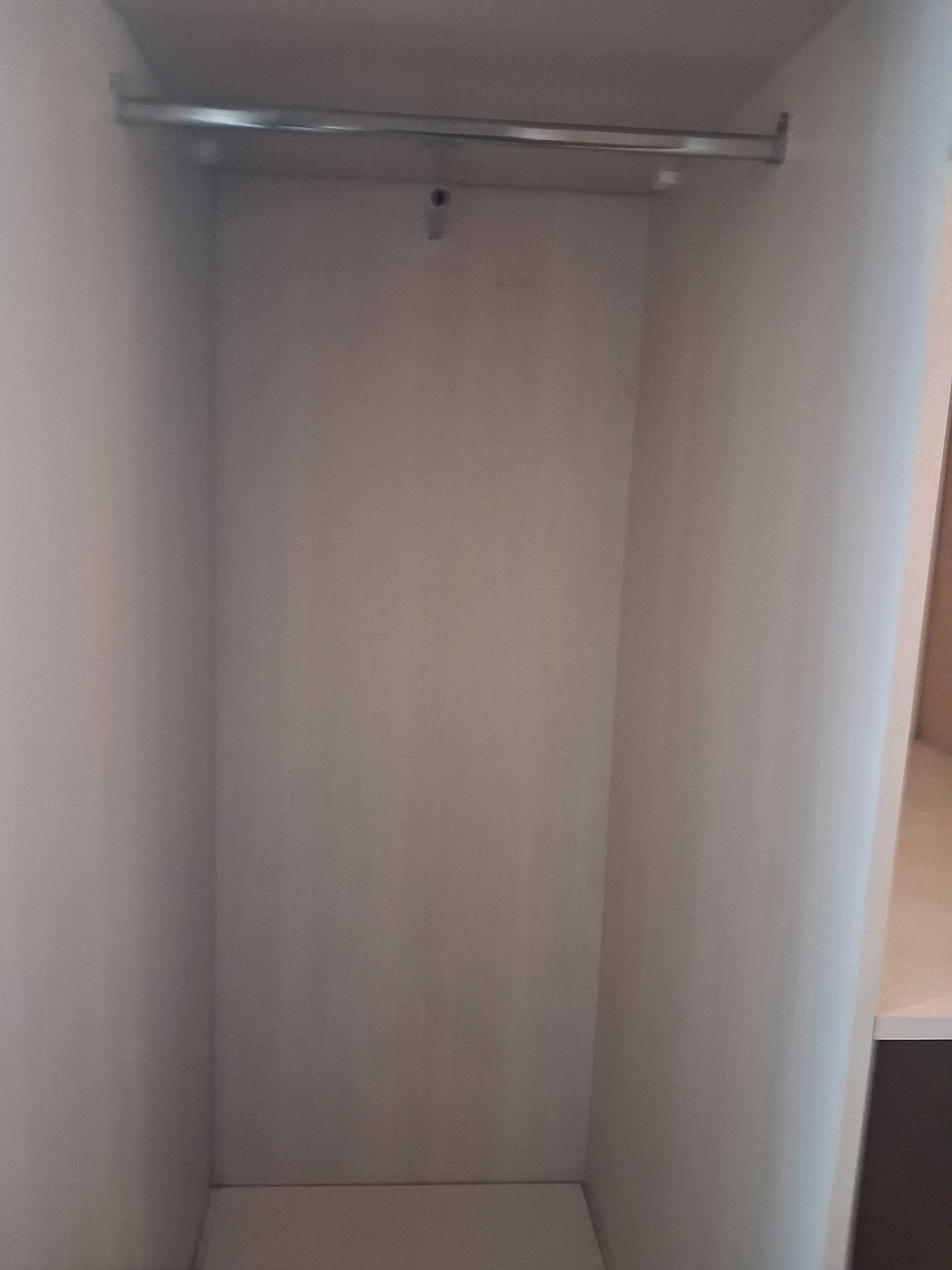 show all photos of Nes