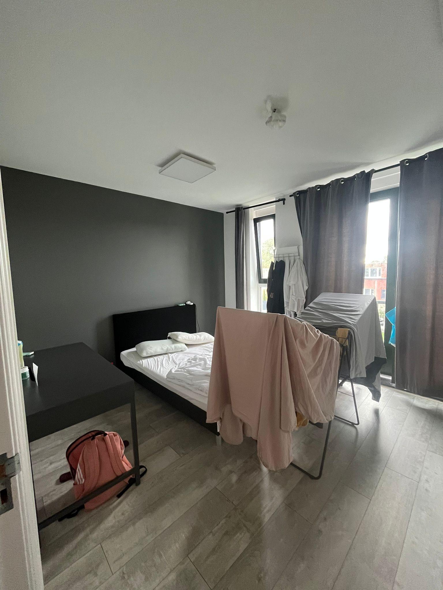 show all photos of Troelstralaan