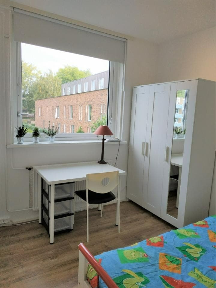 show all photos of Couperusstraat