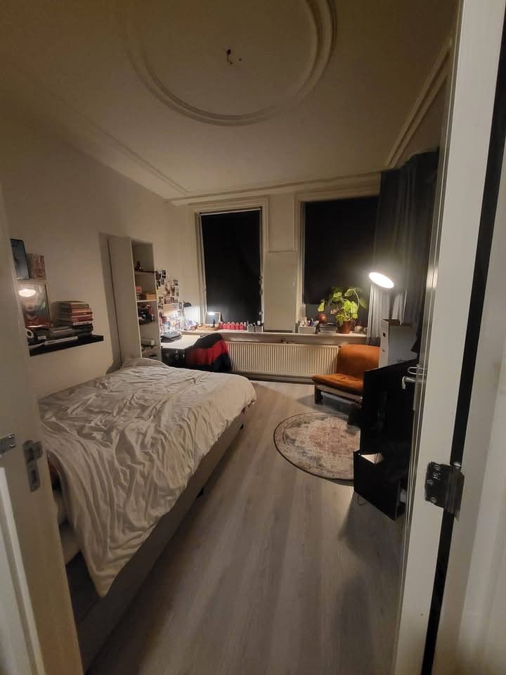 show all photos of Oudemansstraat
