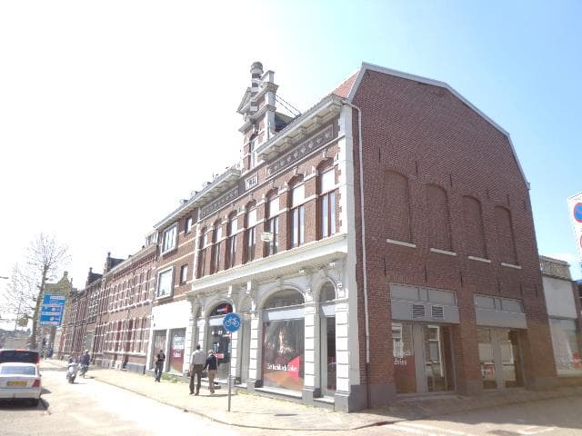show all photos of Godsweerdersingel