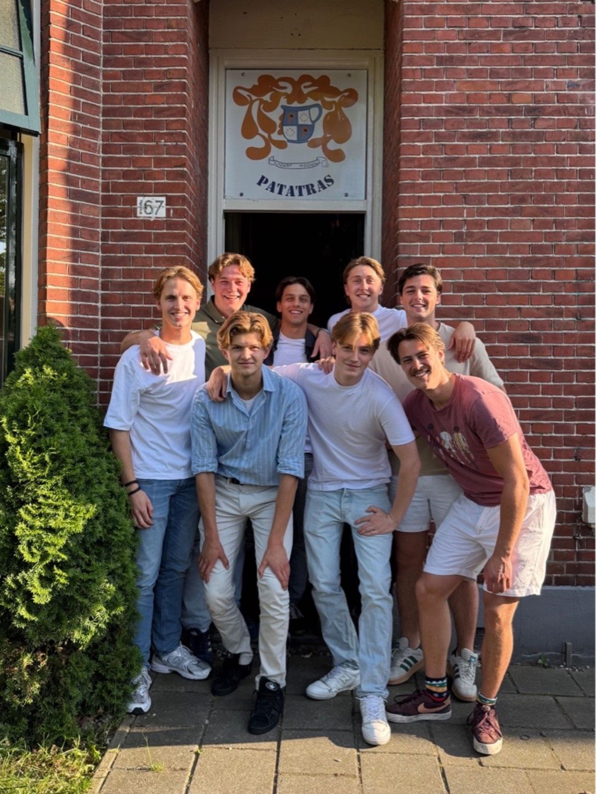 show all photos of Emmastraat
