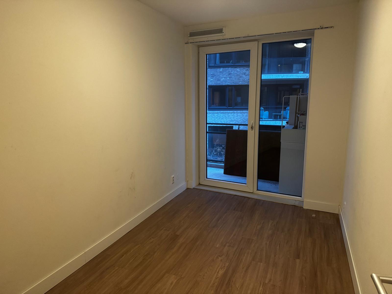 show all photos of 1e Lulofsdwarsstraat