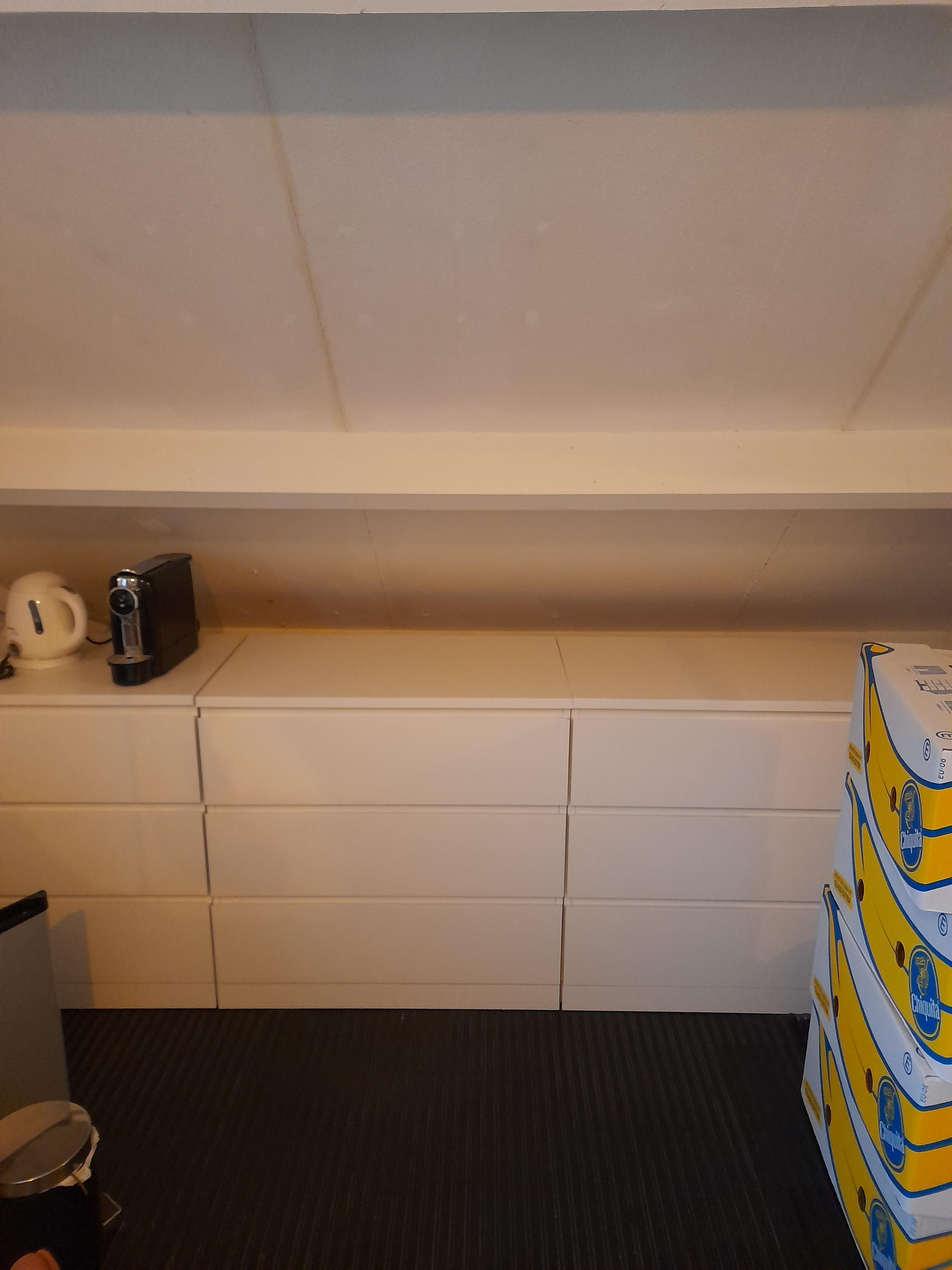 show all photos of Stratinghpad