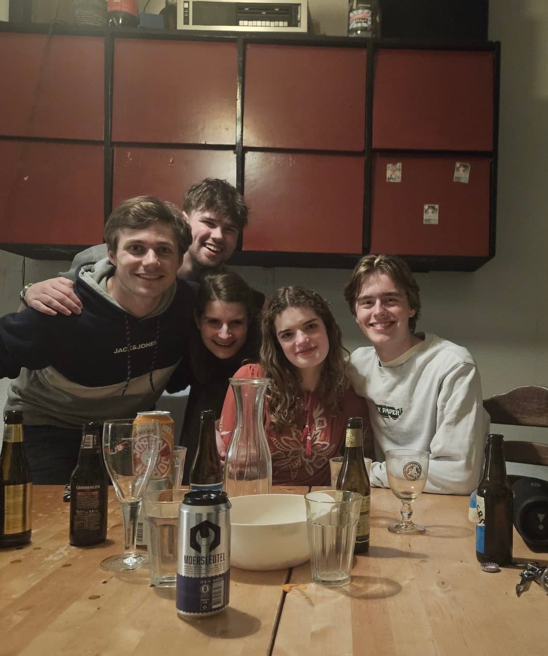 show all photos of Calslaan