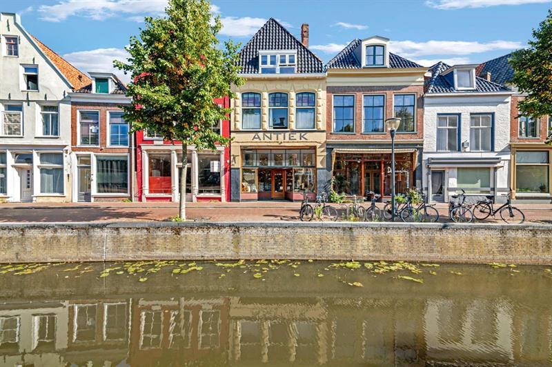 show all photos of Tuinen