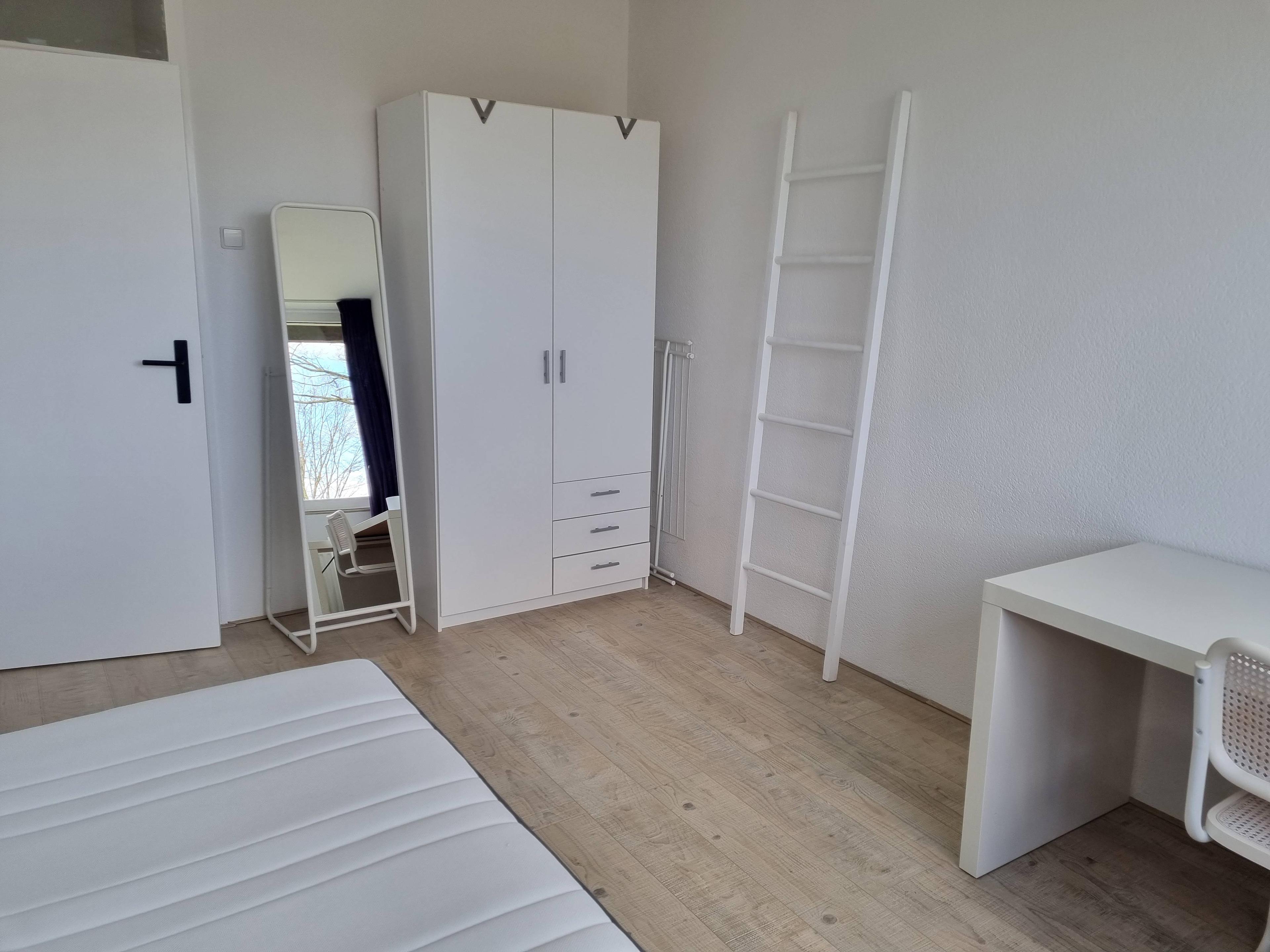 show all photos of Zangvogelweg