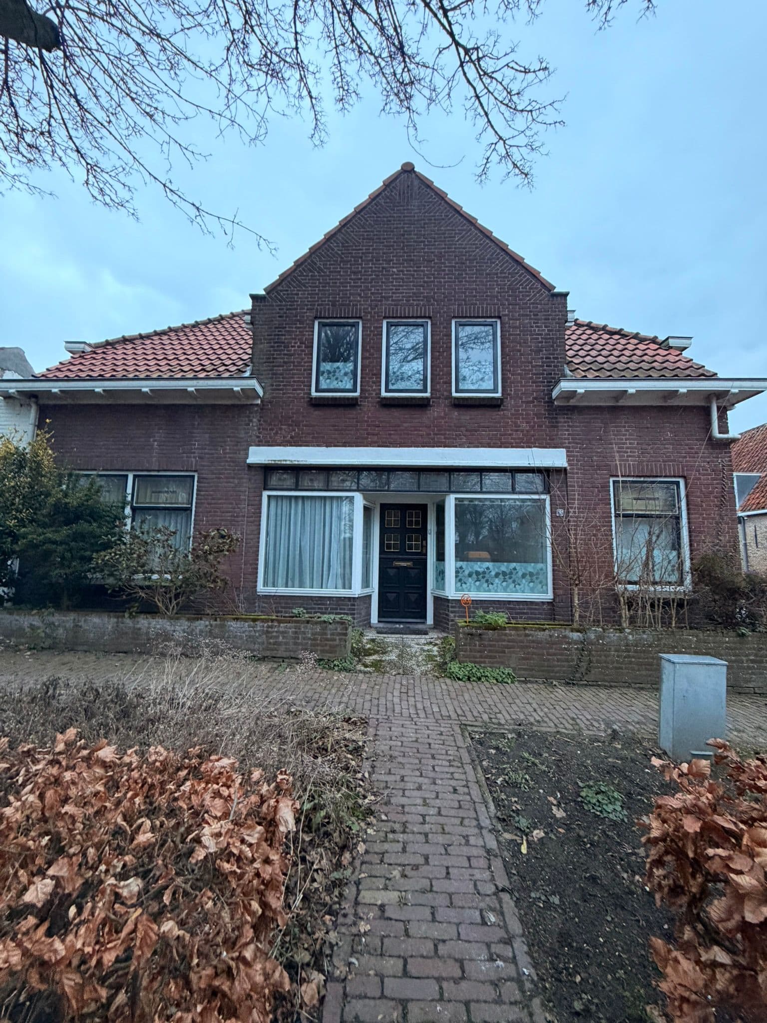 show all photos of Plein