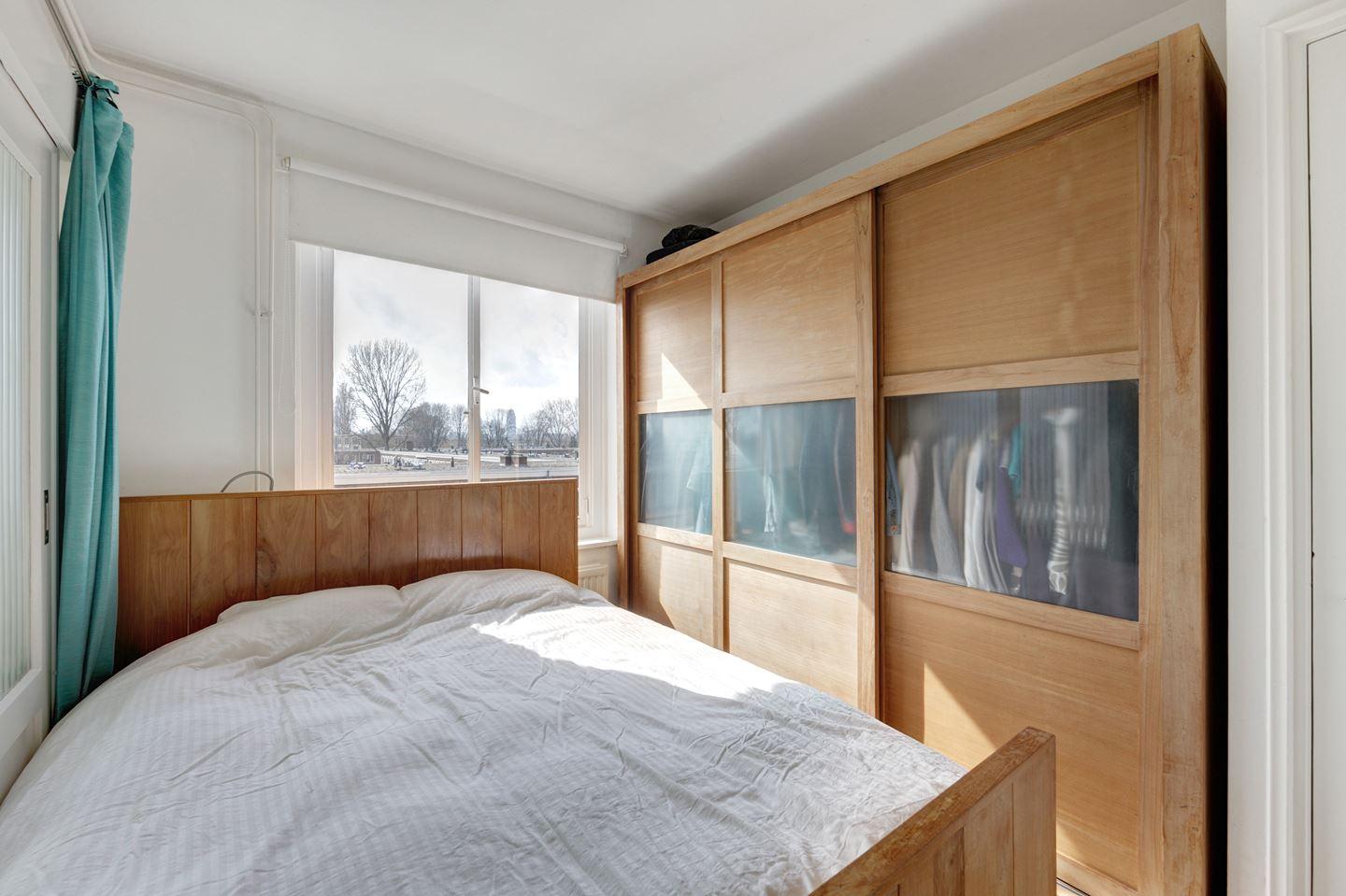 show all photos of Max Planckstraat