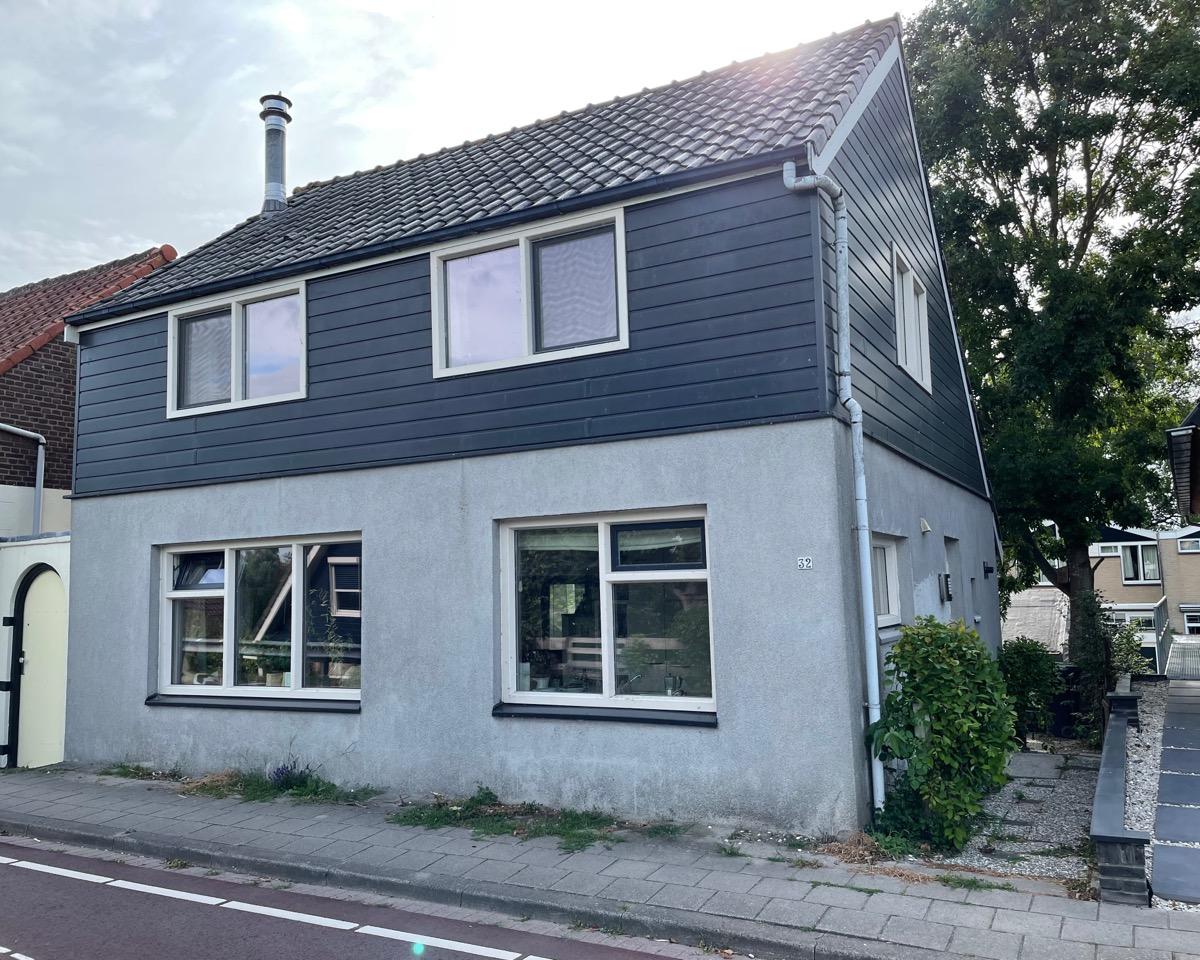 show all photos of Maasdijk