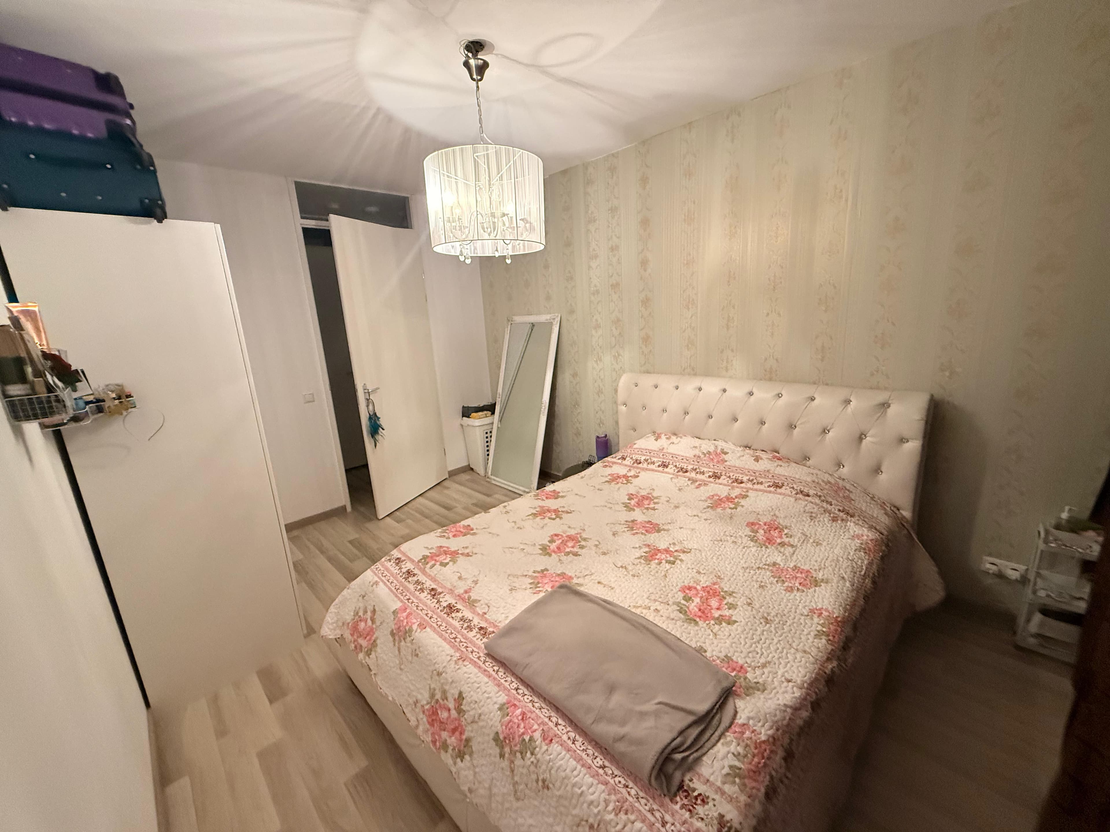 show all photos of Van Suchtelen van de Haarestraat