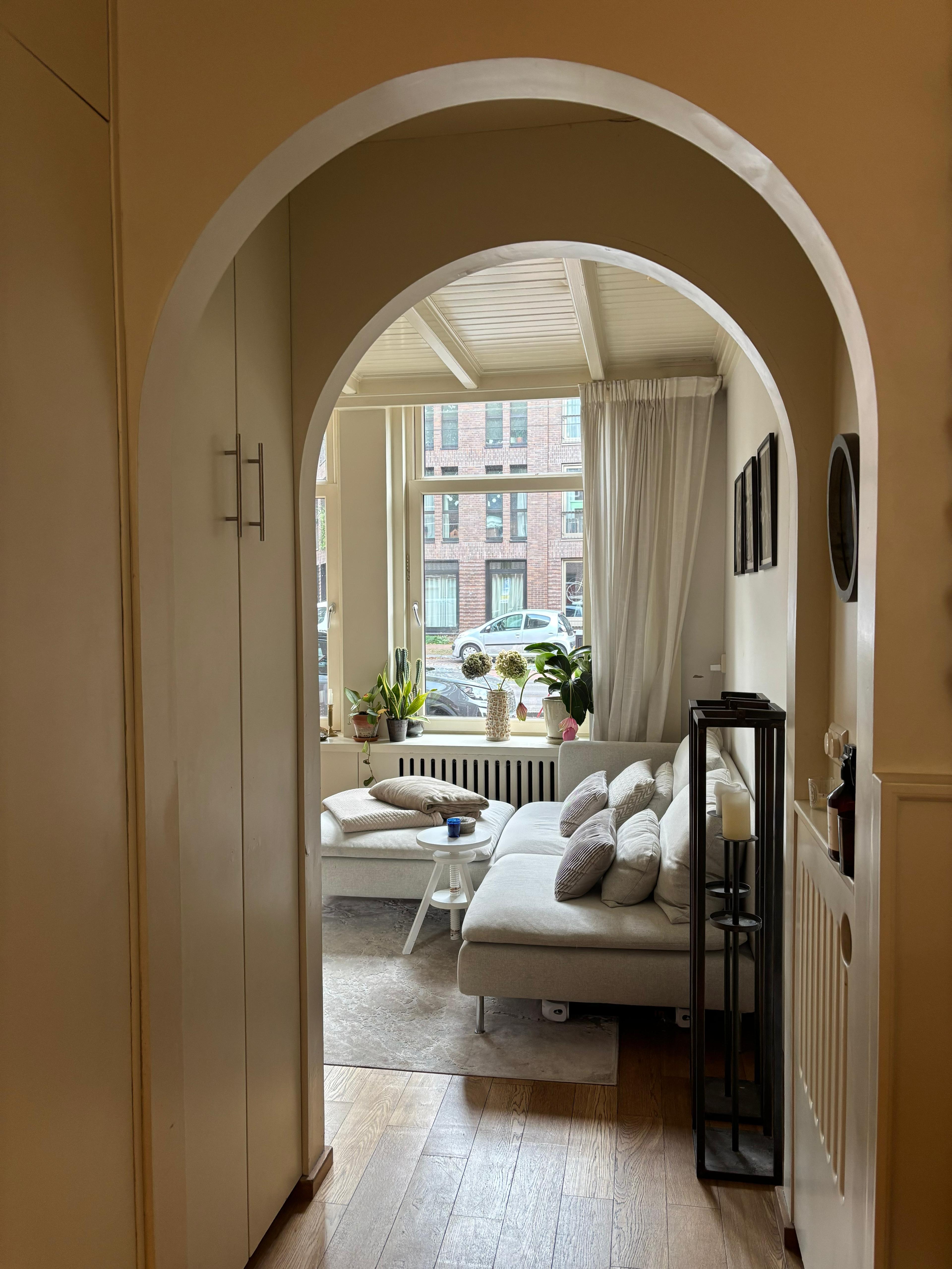 show all photos of Borneostraat