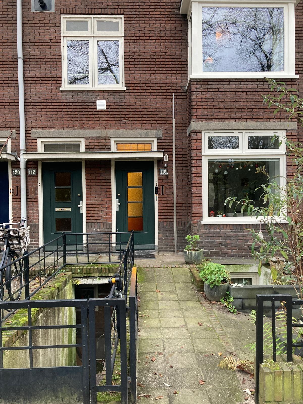 show all photos of Eerste Oude Heselaan