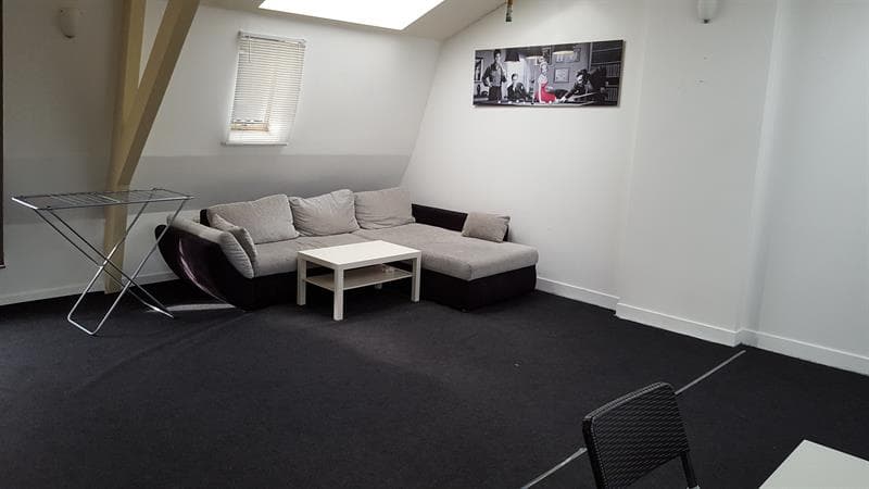 show all photos of Hoogeinde