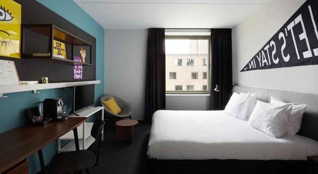 show all photos of Stationsweg