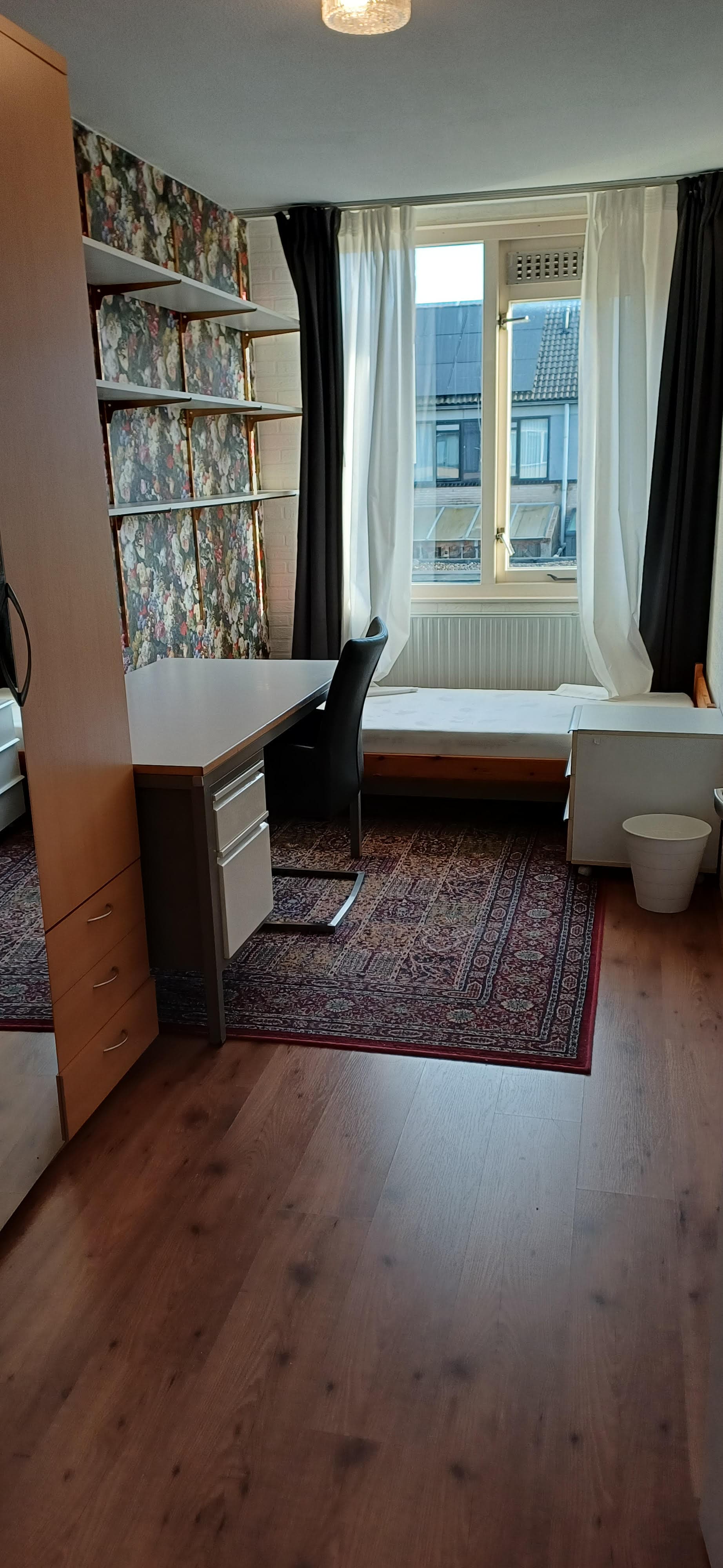 show all photos of Lucille Ballstraat