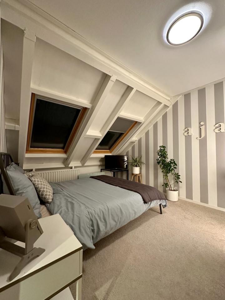 show all photos of Grutto