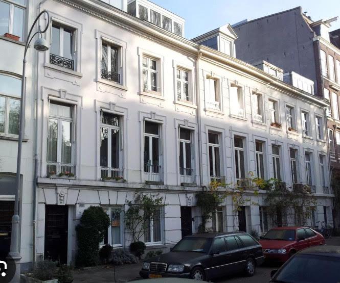 show all photos of Plantage Muidergracht