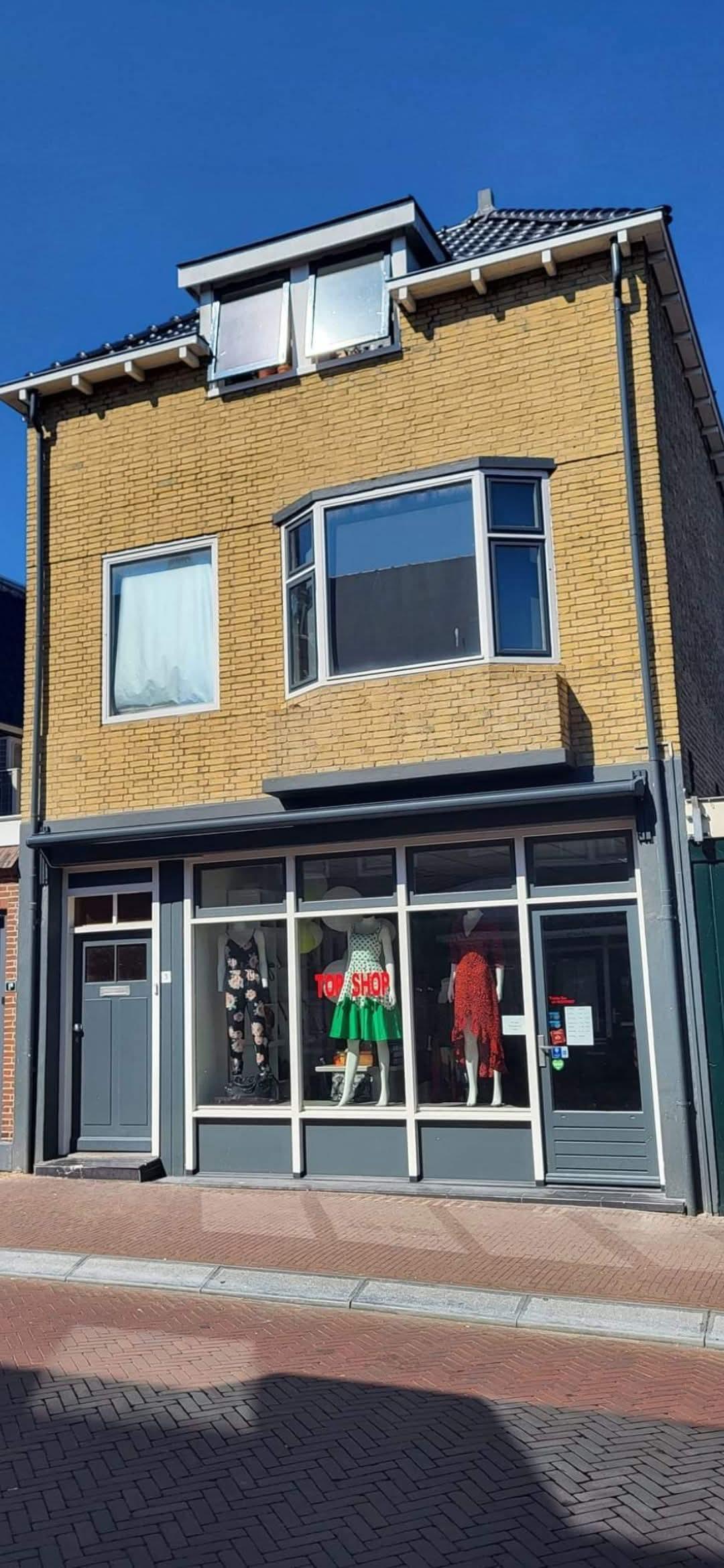 show all photos of Muntstraat