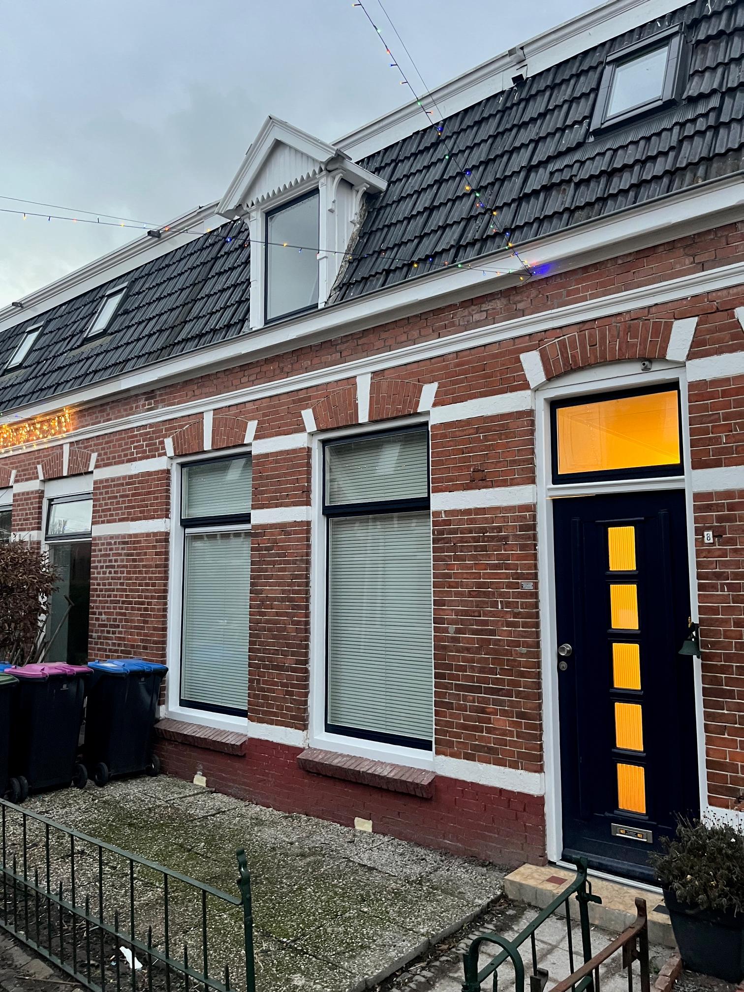 show all photos of Jakob van Aakenstraat