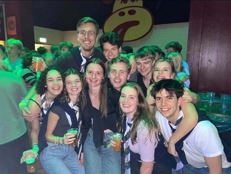 show all photos of Witbreuksweg