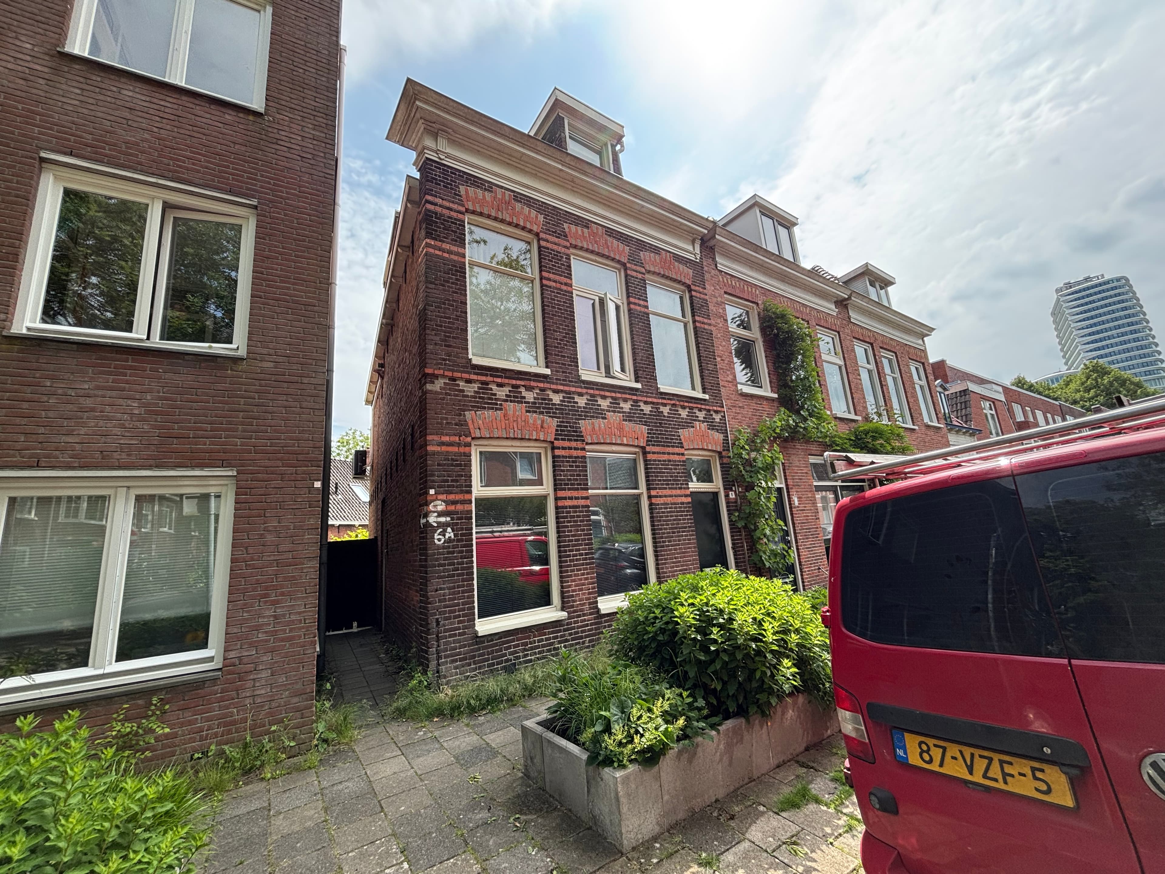 show all photos of Verlengde Oosterweg