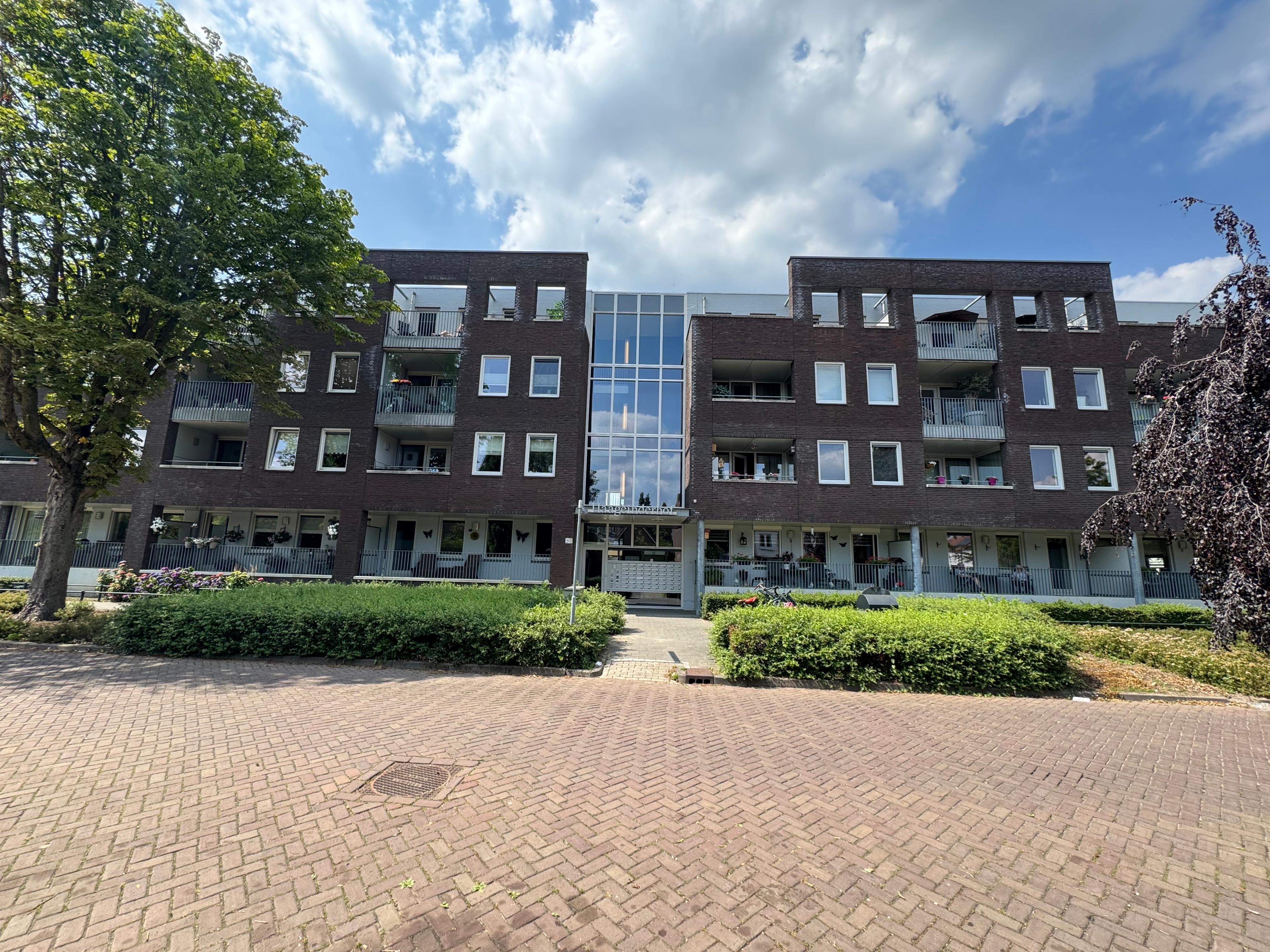 show all photos of Haageinderhof