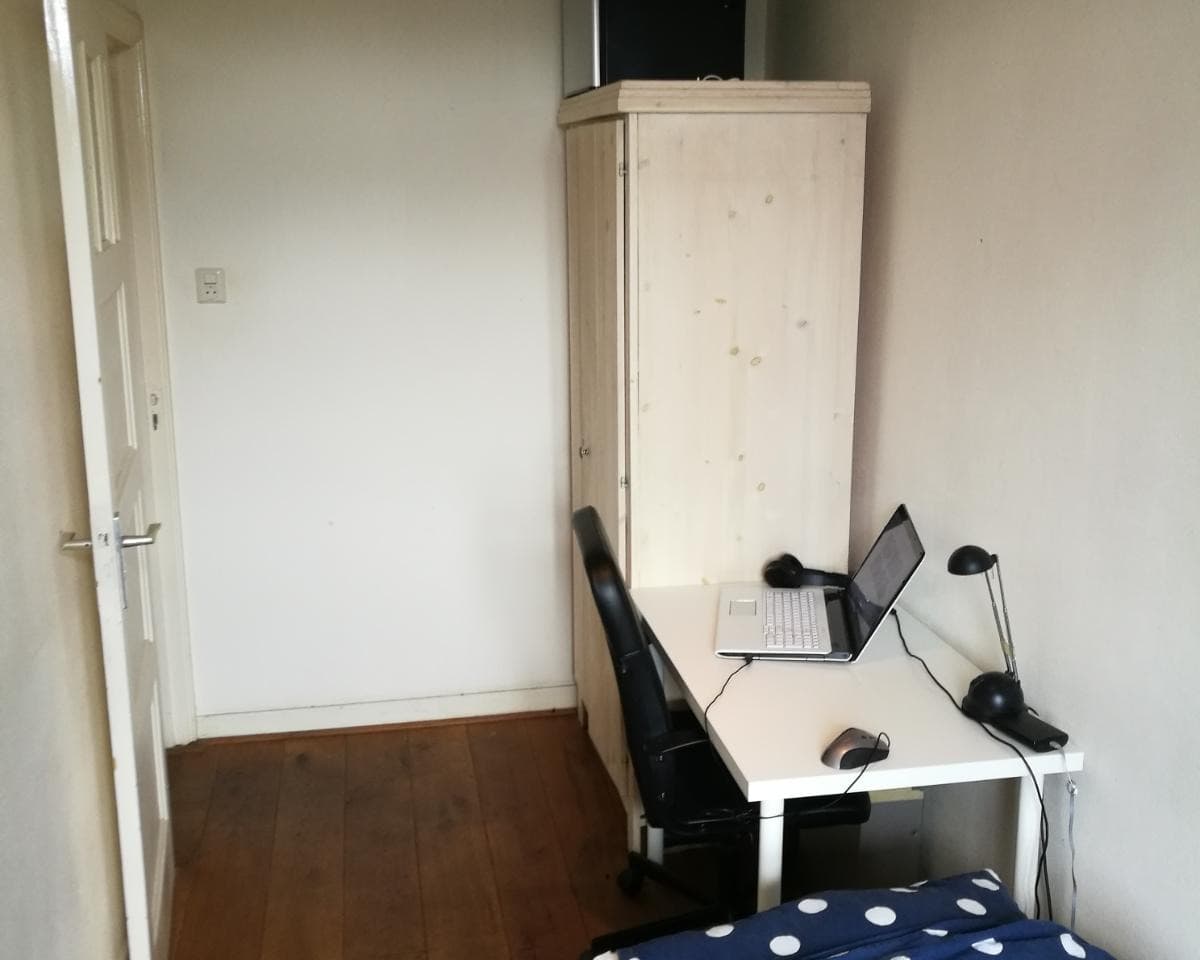 show all photos of Legmeerplein