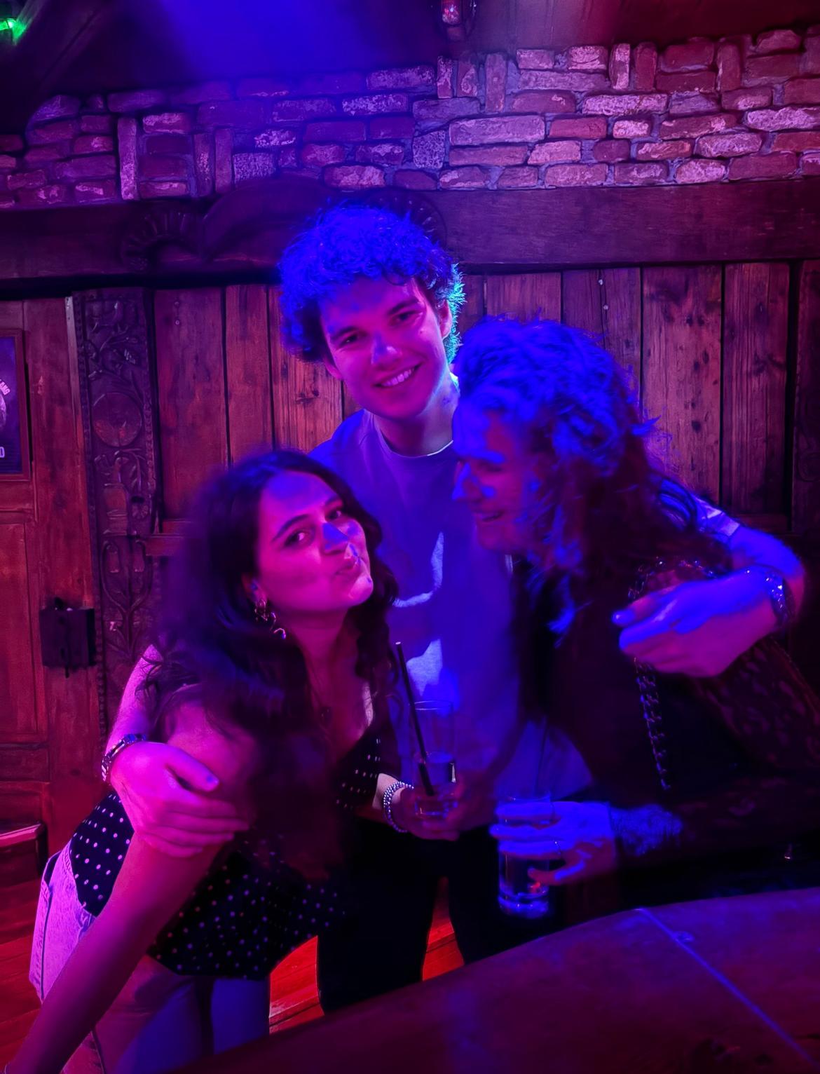 show all photos of Volksparksingel