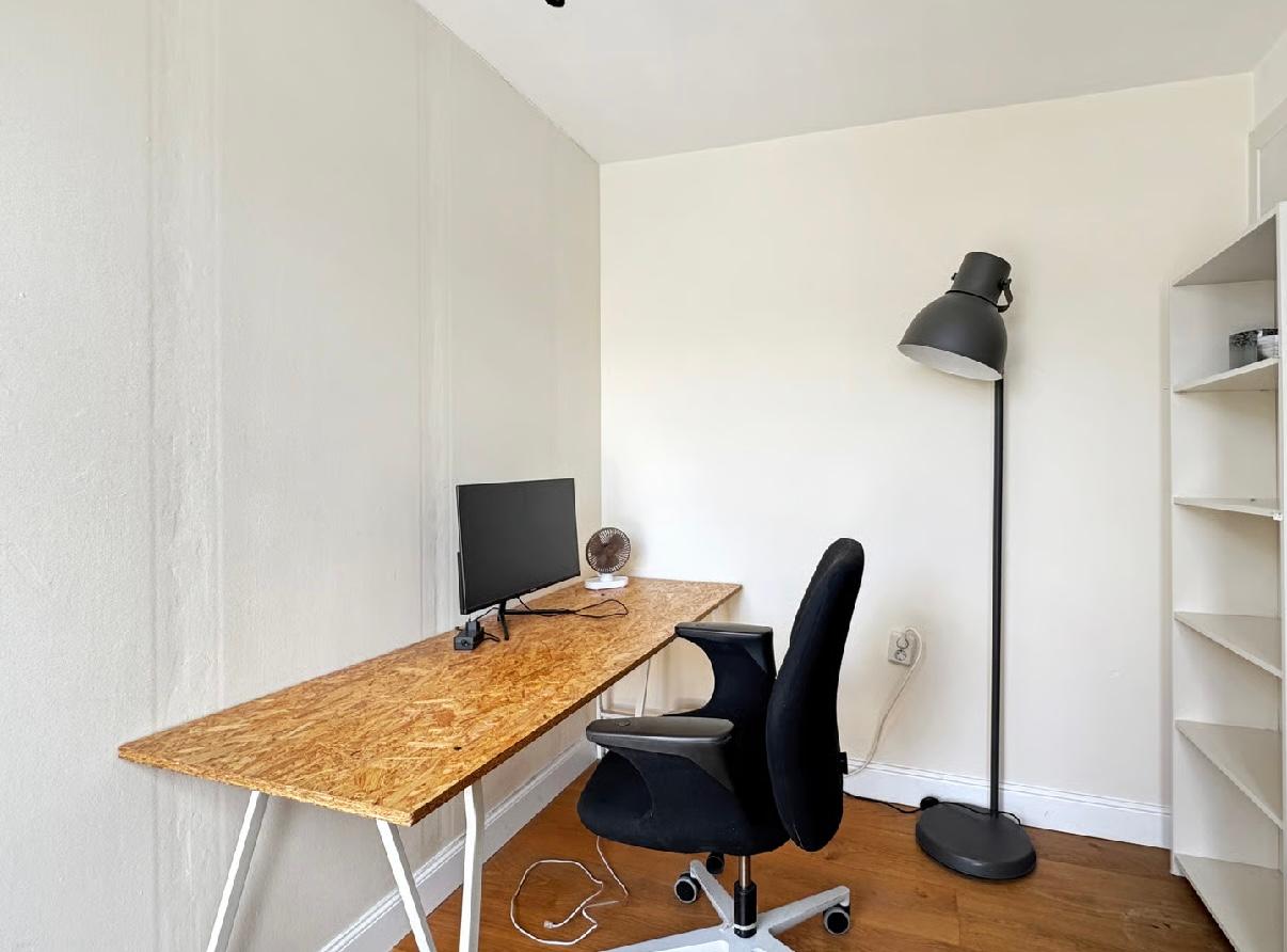 show all photos of Haarlemmermeerstraat