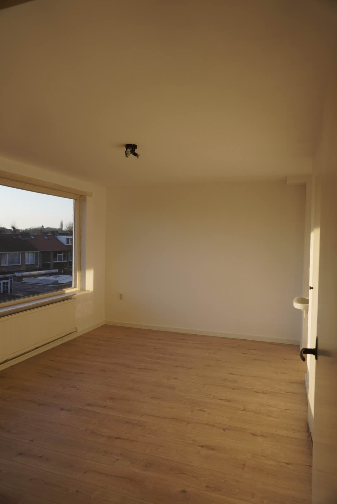 show all photos of Dr Berlagelaan