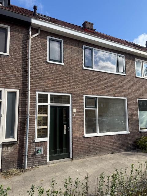 show all photos of Sweder van Zuylenweg