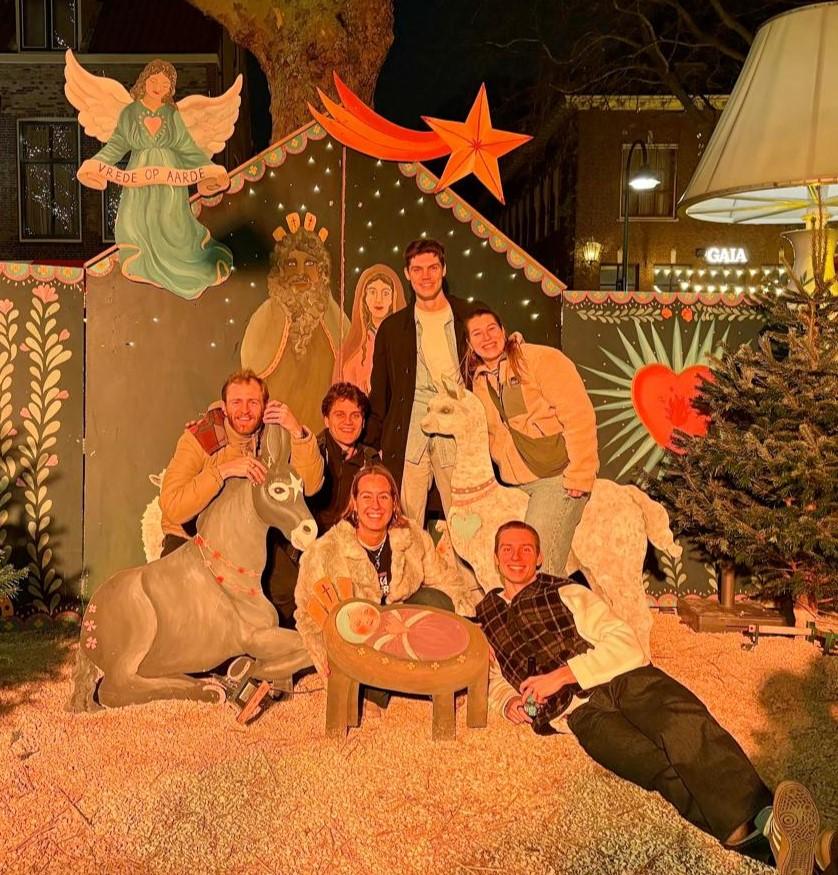 show all photos of Burgwal