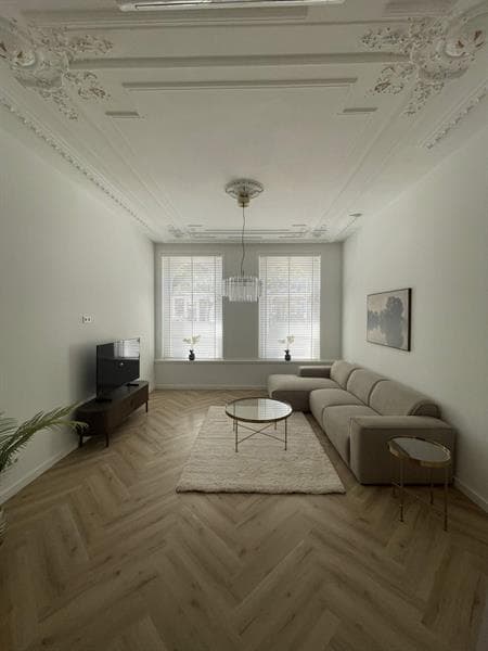 show all photos of 's-Gravendijkwal