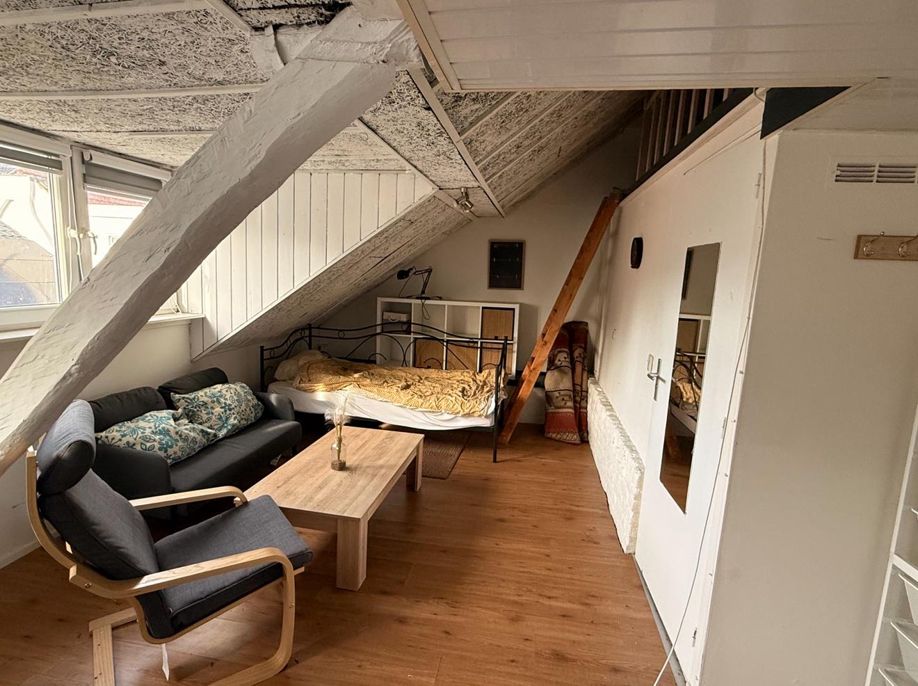 show all photos of Stationstraat