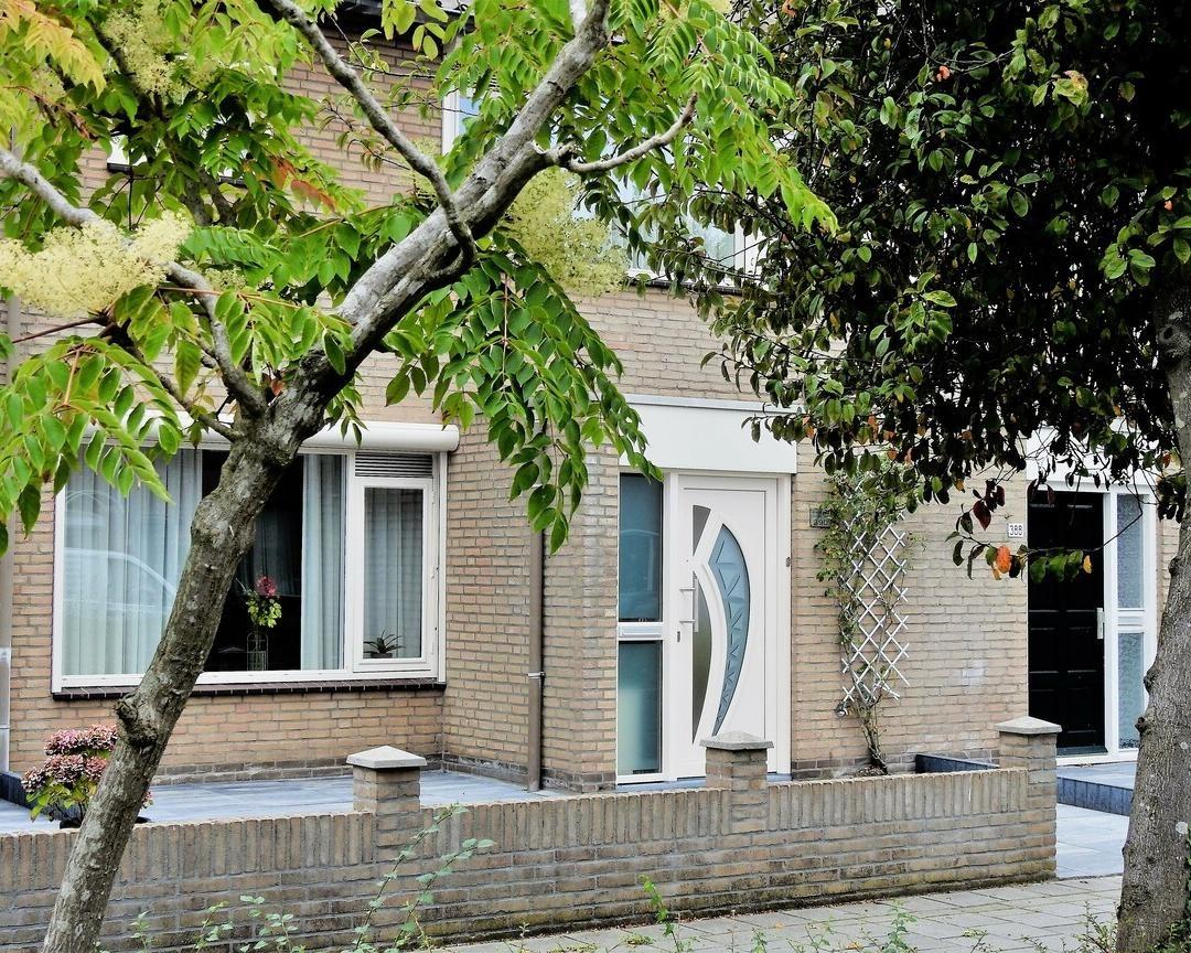 show all photos of Laagstraat