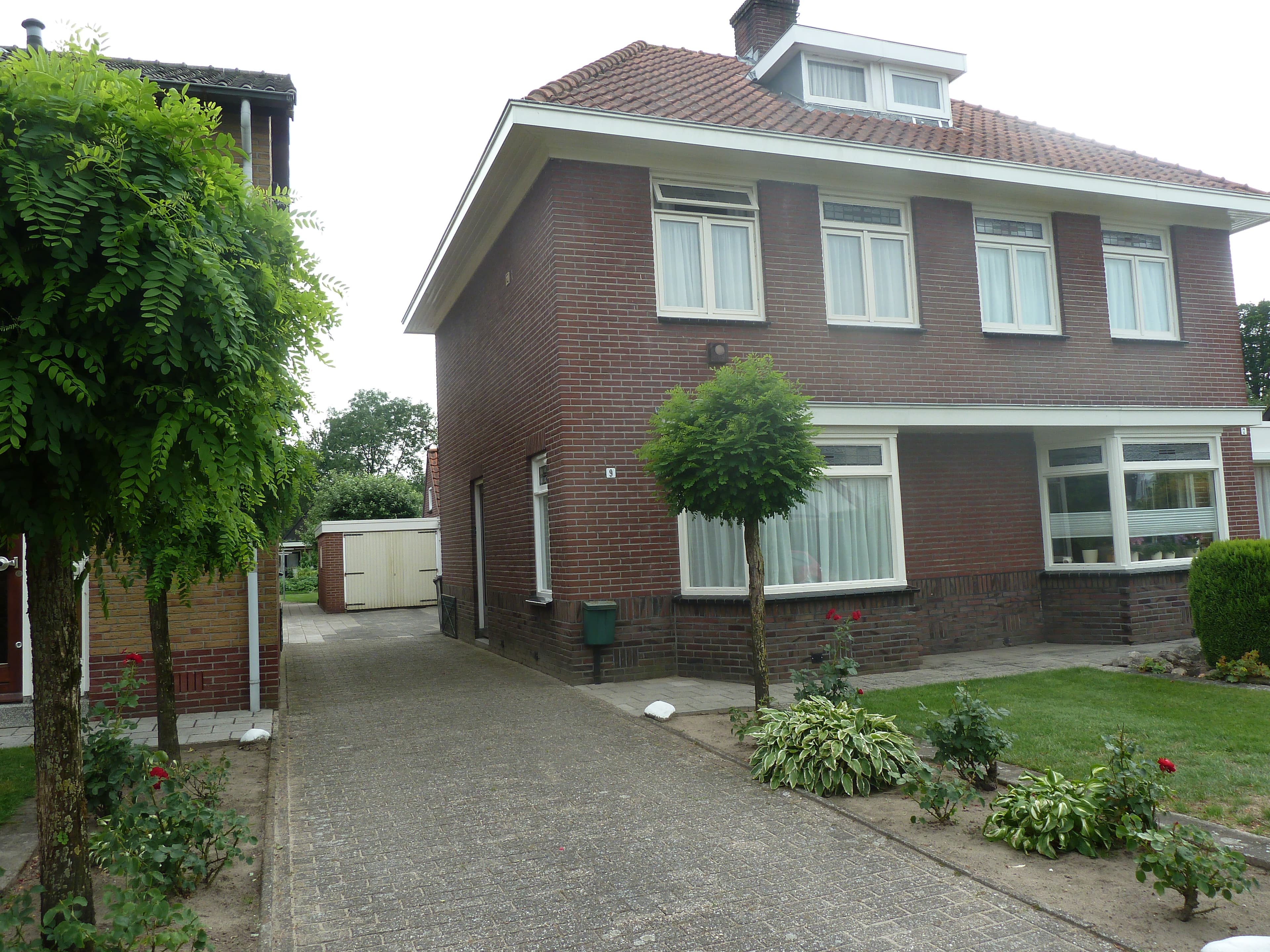 show all photos of Markgravenweg
