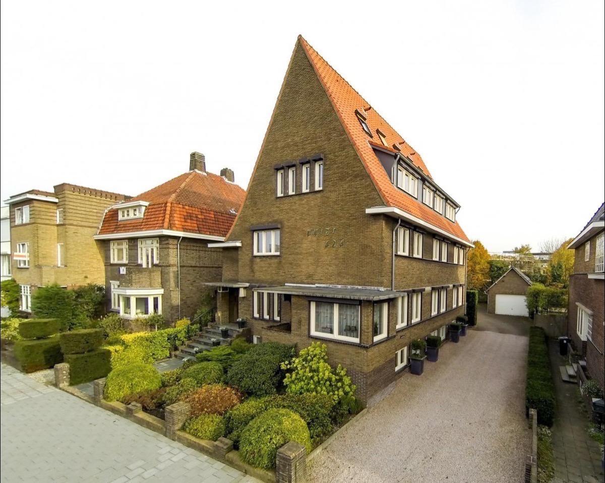 show all photos of Tegelseweg