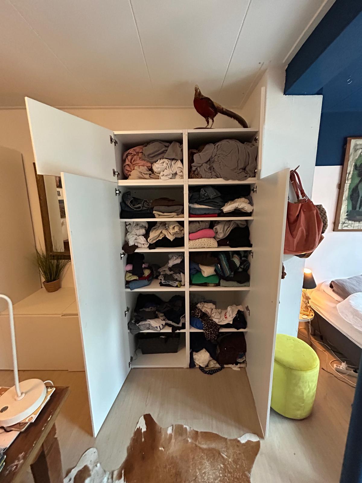 show all photos of Hooikade