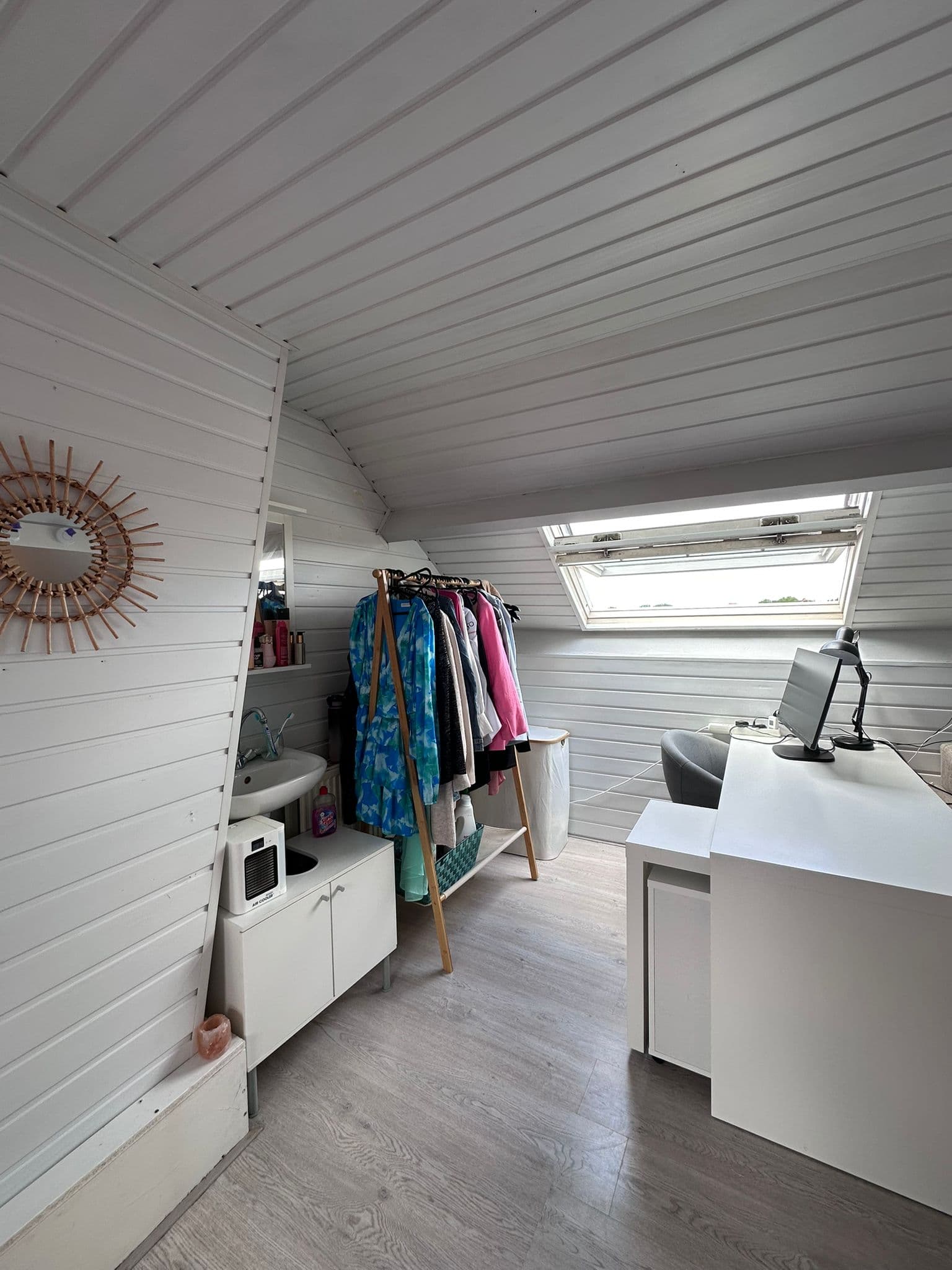 show all photos of Veenderweg