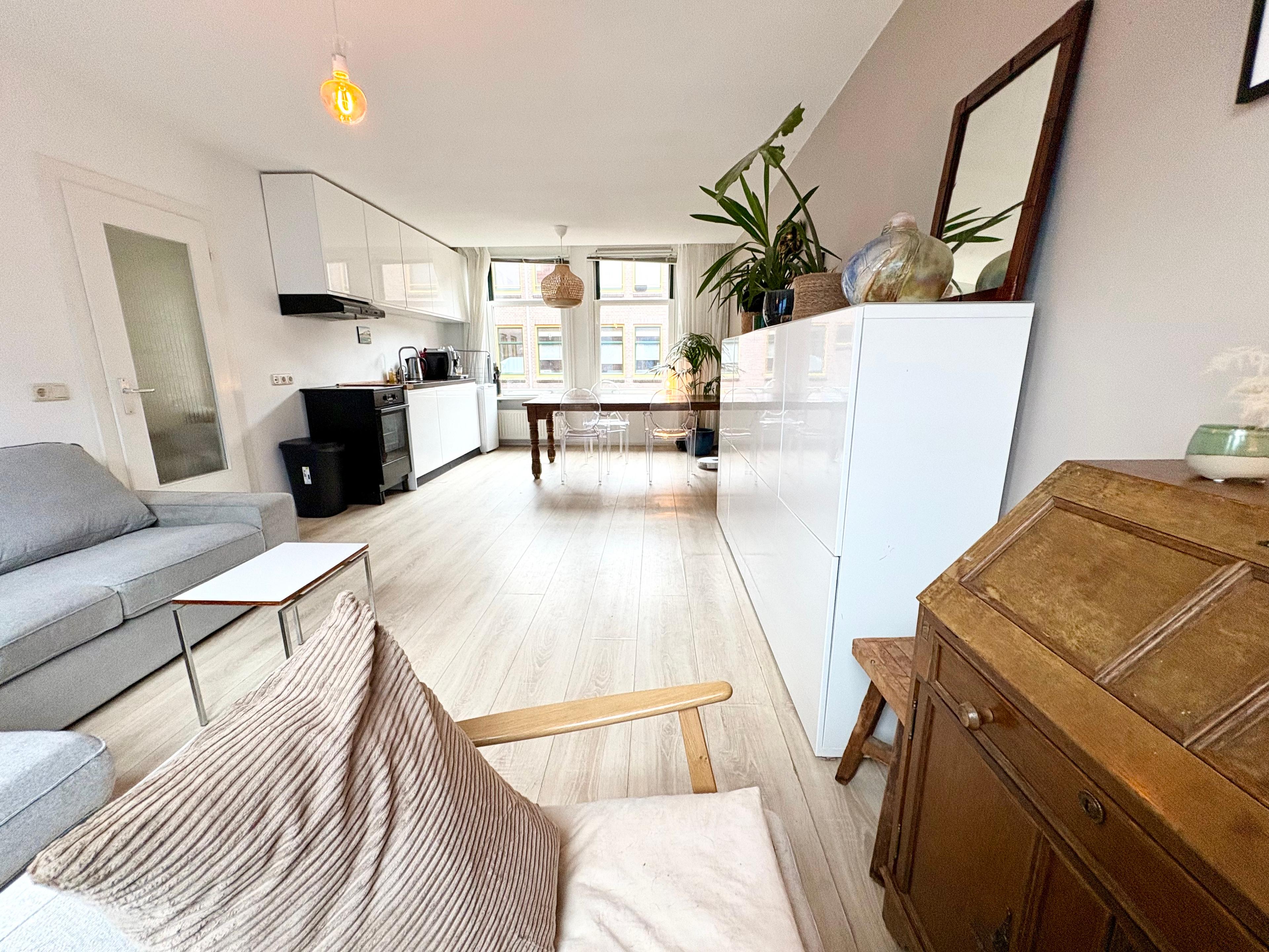 show all photos of Langkatstraat