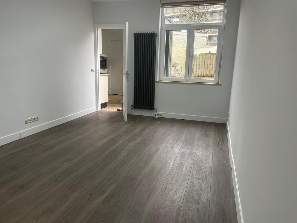 show all photos of Bilserbaan