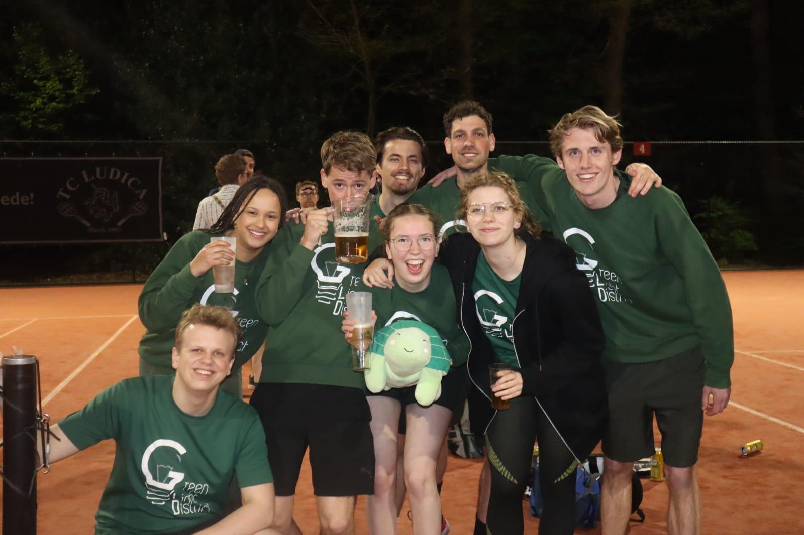 show all photos of Calslaan