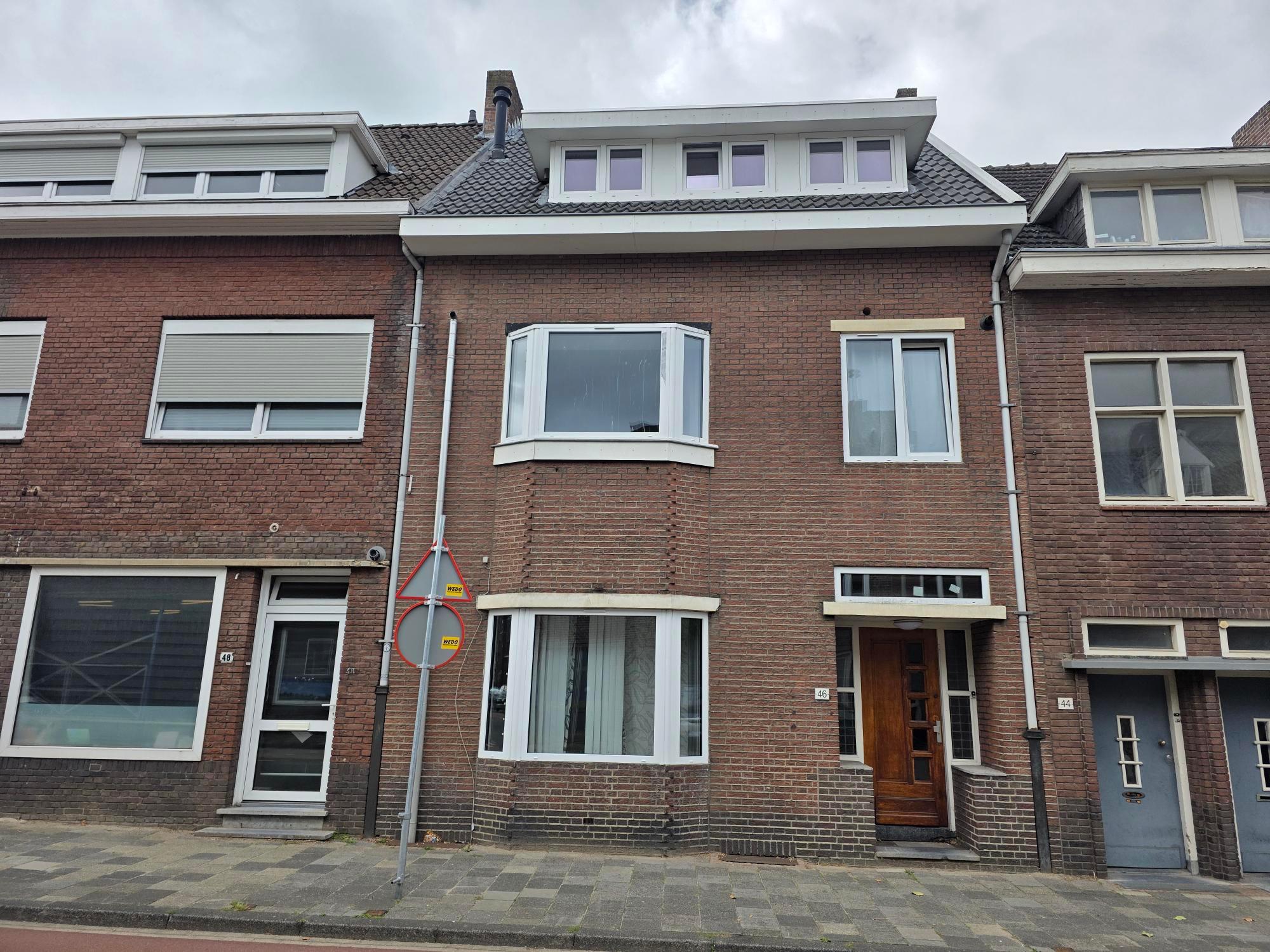 show all photos of Kruisstraat