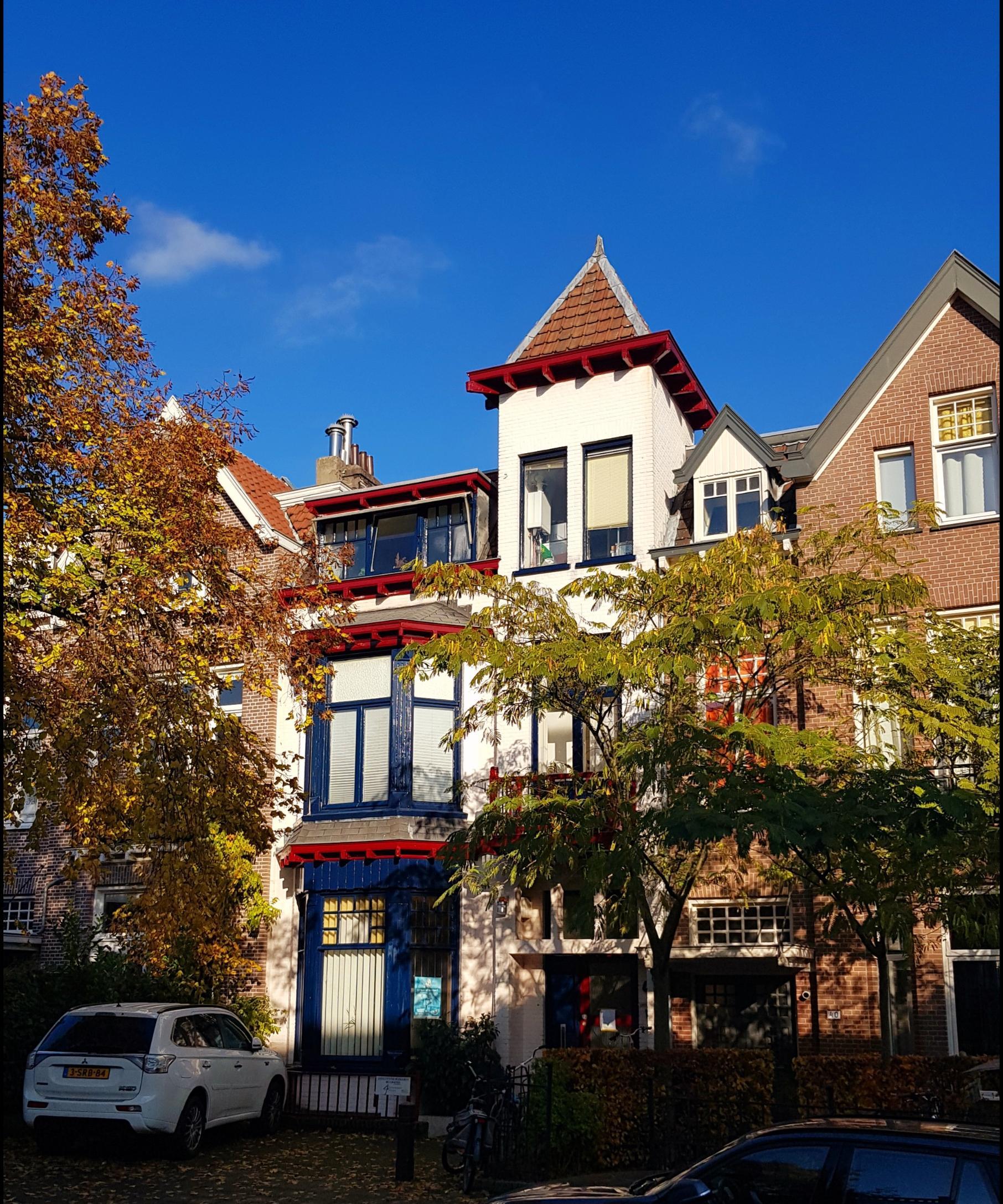show all photos of Sweerts de Landasstraat