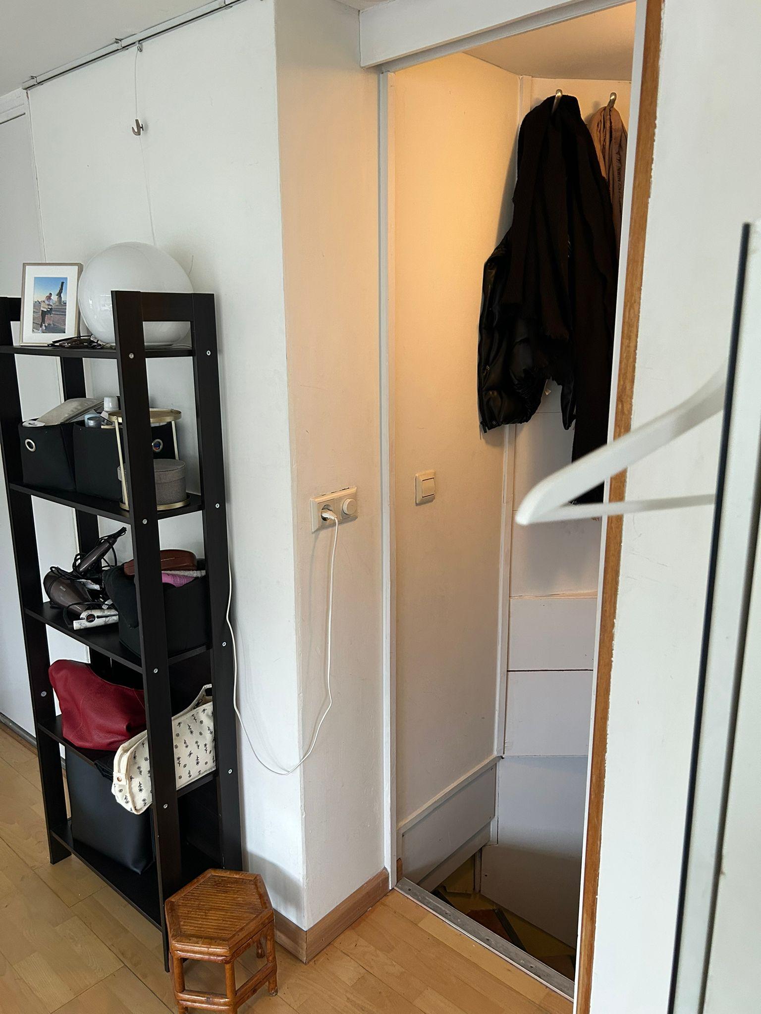 show all photos of L.J.M. Beelstraat