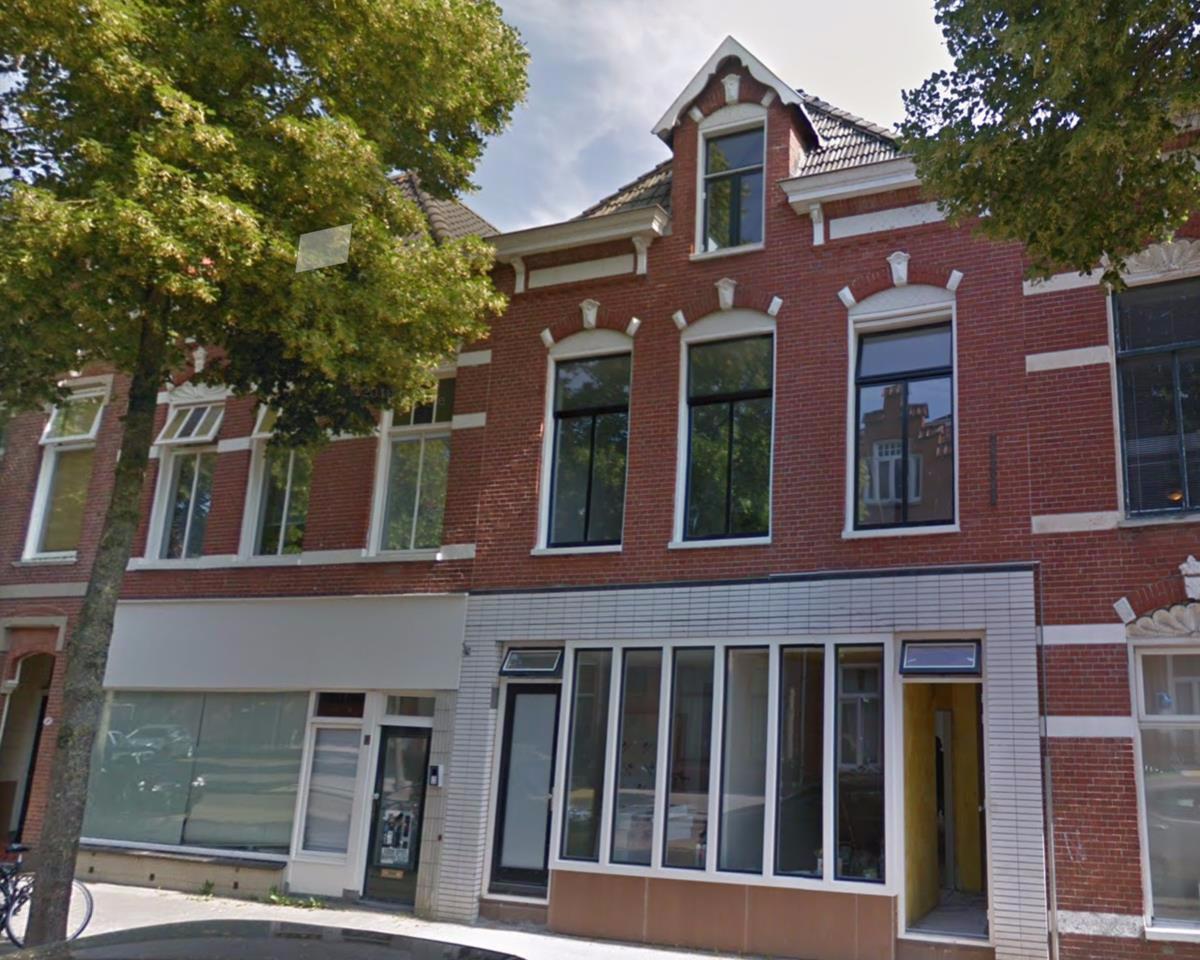 show all photos of Jozef Israelsstraat