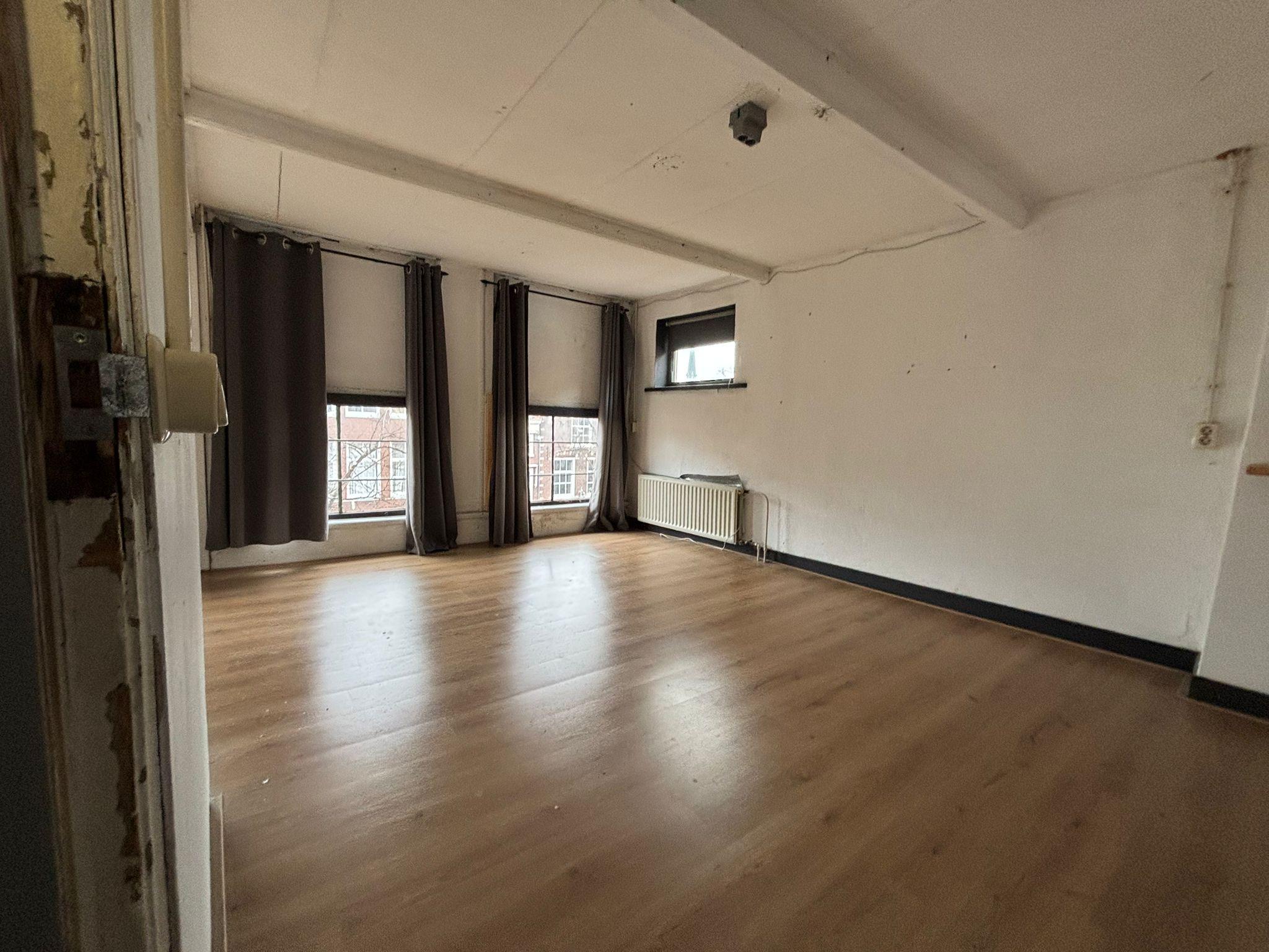 show all photos of Hippolytusbuurt